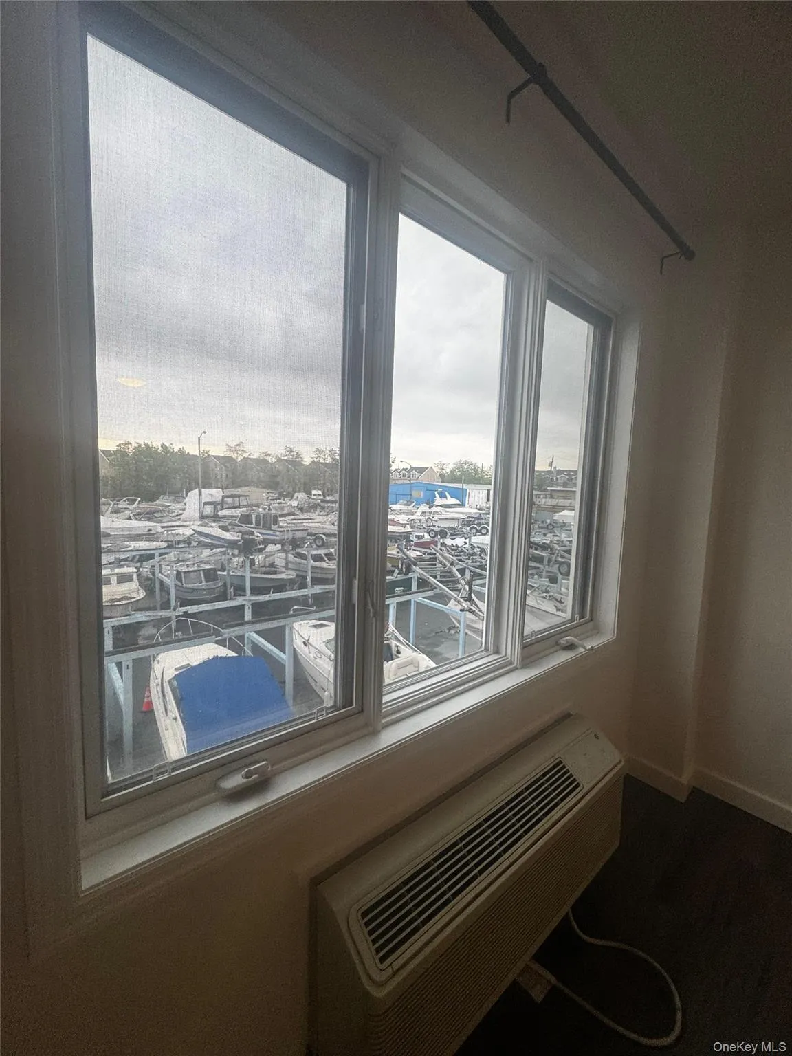 1490 Outlook Avenue, New York, NY, 1 Bedroom Bedrooms, 3 Rooms Rooms,1 BathroomBathrooms,Residential Lease,For Rent,Outlook,0,1012670 1490 Outlook Avenue, New York, NY, 1 Bedroom Bedrooms, 3 Rooms Rooms,1 BathroomBathrooms,Residential Lease,For Rent,Outlook,0,1012670