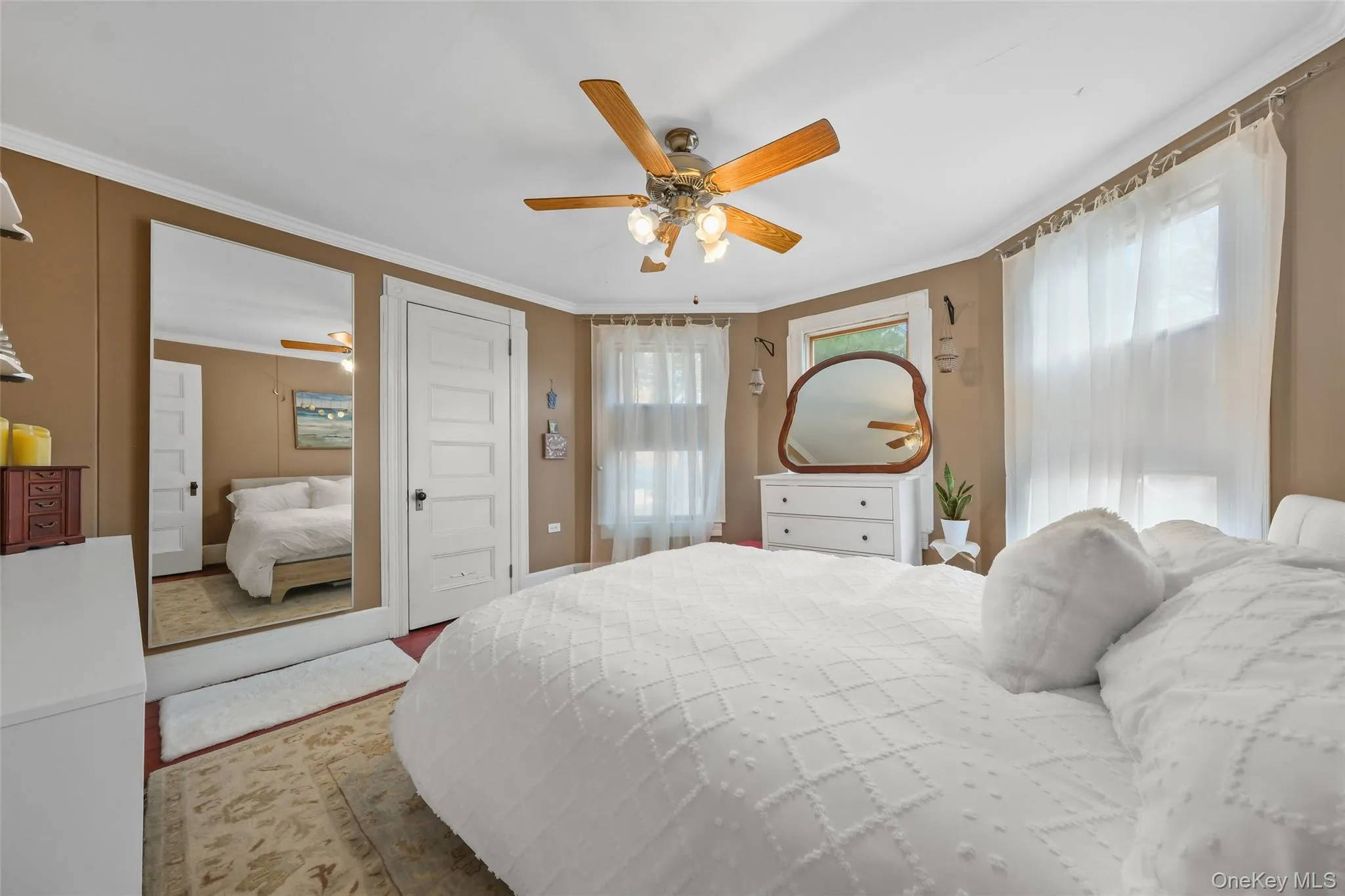 86 West Street, Warwick (town), NY, 4 Bedrooms Bedrooms, 9 Rooms Rooms,2 BathroomsBathrooms,Residential Lease,For Rent,West,0,1012671 86 West Street, Warwick (town), NY, 4 Bedrooms Bedrooms, 9 Rooms Rooms,2 BathroomsBathrooms,Residential Lease,For Rent,West,0,1012671
