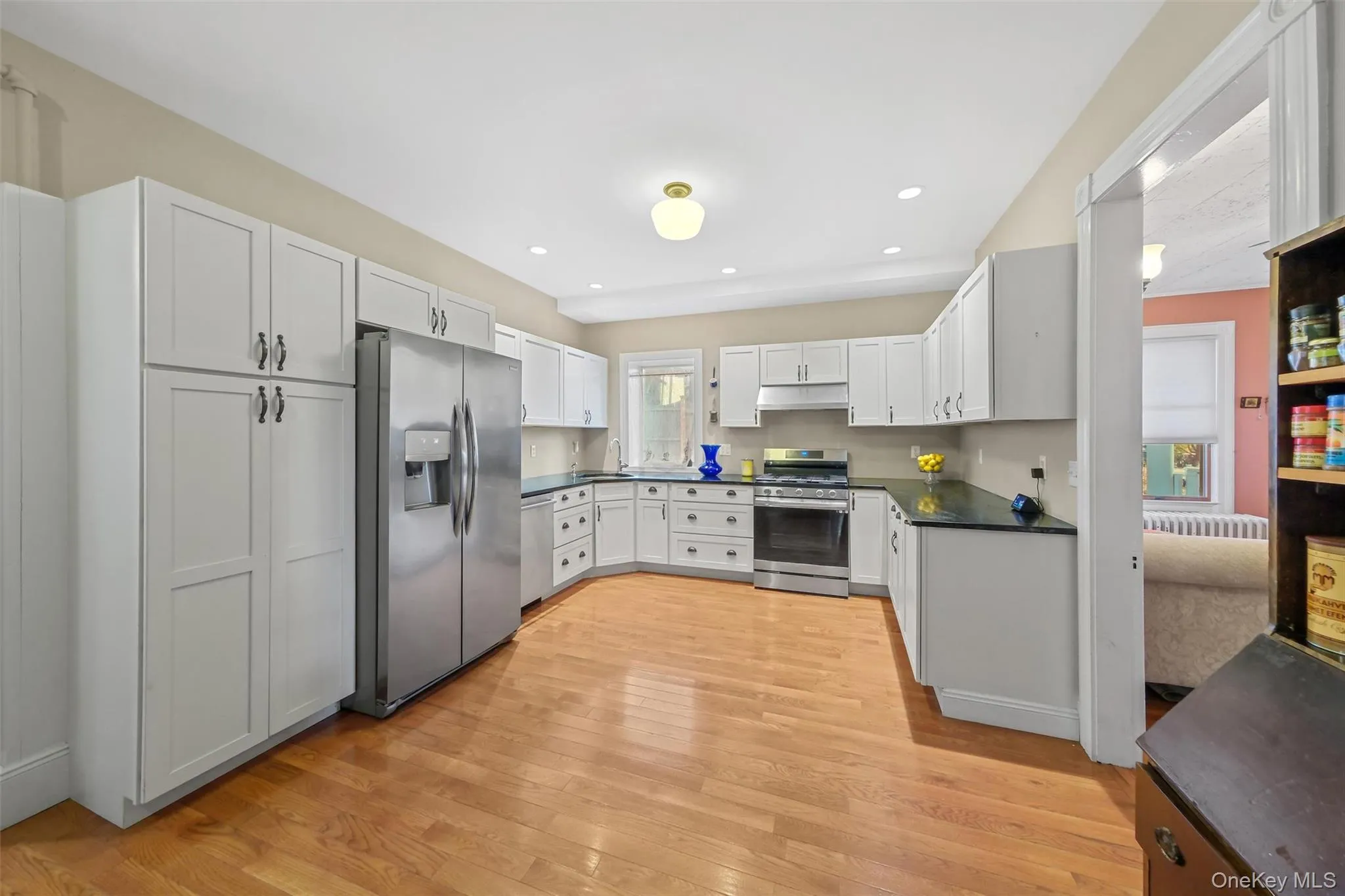 86 West Street, Warwick (town), NY, 4 Bedrooms Bedrooms, 9 Rooms Rooms,2 BathroomsBathrooms,Residential Lease,For Rent,West,0,1012671 86 West Street, Warwick (town), NY, 4 Bedrooms Bedrooms, 9 Rooms Rooms,2 BathroomsBathrooms,Residential Lease,For Rent,West,0,1012671