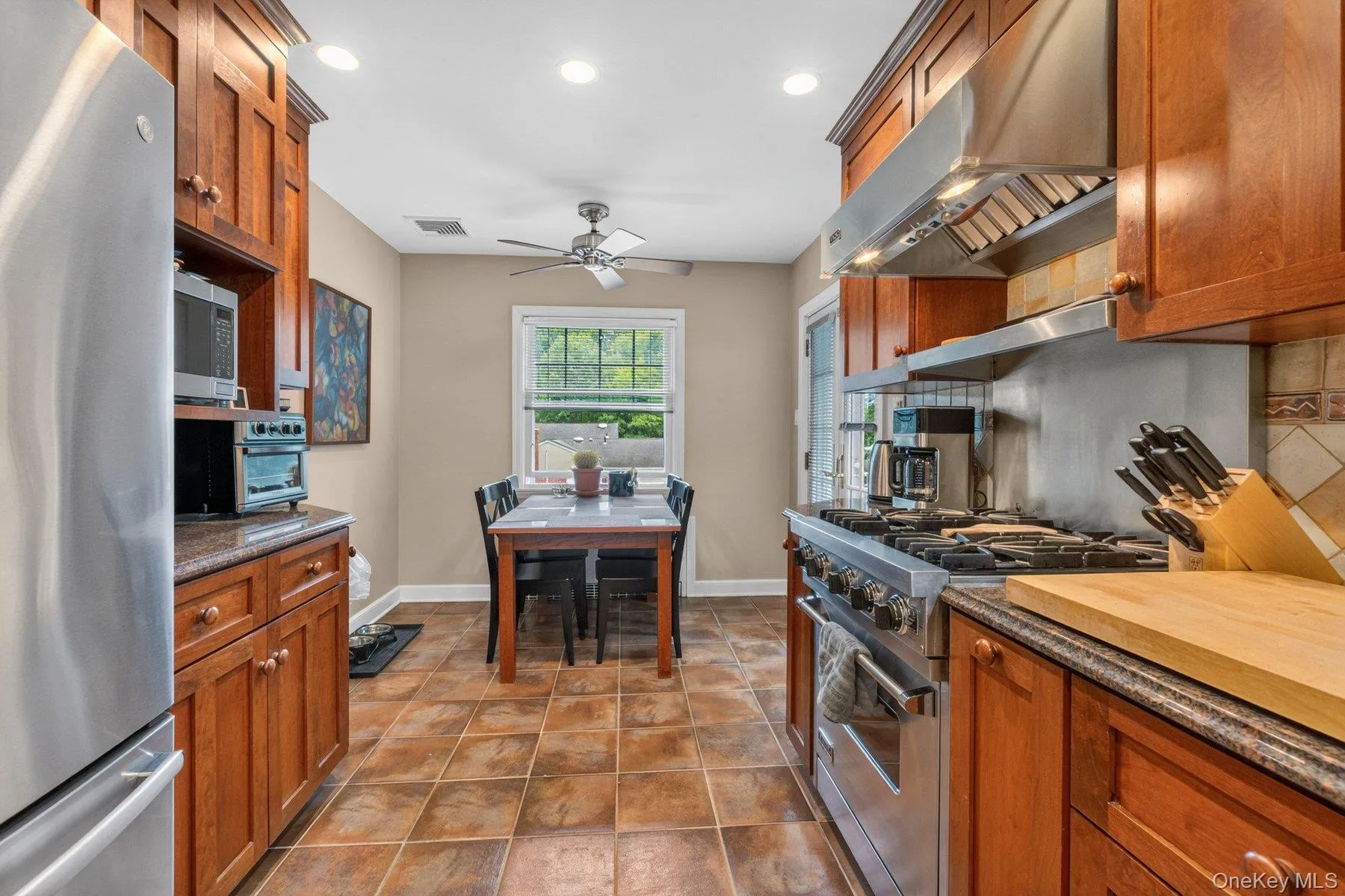 15 Glenwood Road, Clarkstown, NY, 4 Bedrooms Bedrooms, 9 Rooms Rooms,2 BathroomsBathrooms,Residential,For Rent,Glenwood,0,1012674 15 Glenwood Road, Clarkstown, NY, 4 Bedrooms Bedrooms, 9 Rooms Rooms,2 BathroomsBathrooms,Residential,For Rent,Glenwood,0,1012674