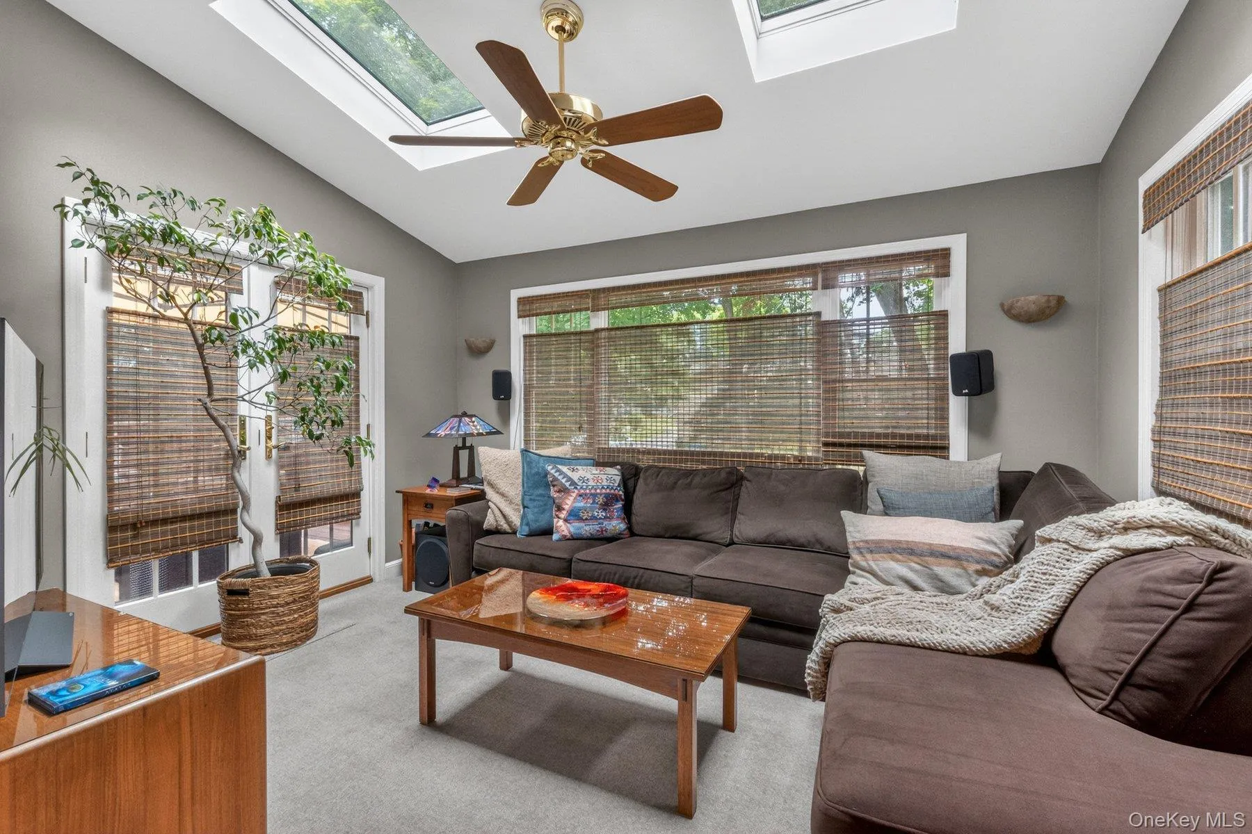 15 Glenwood Road, Clarkstown, NY, 4 Bedrooms Bedrooms, 9 Rooms Rooms,2 BathroomsBathrooms,Residential,For Rent,Glenwood,0,1012674 15 Glenwood Road, Clarkstown, NY, 4 Bedrooms Bedrooms, 9 Rooms Rooms,2 BathroomsBathrooms,Residential,For Rent,Glenwood,0,1012674