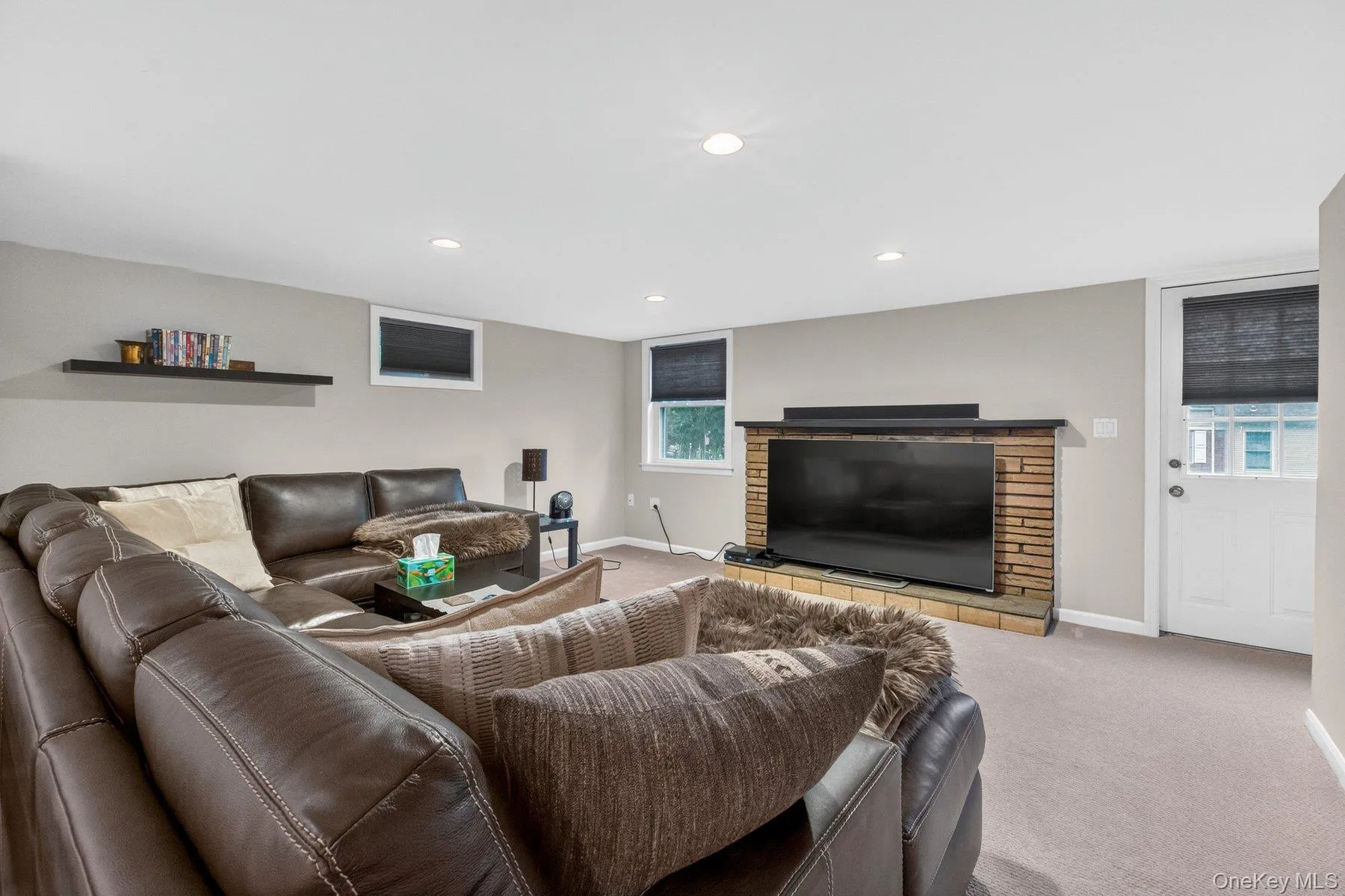 15 Glenwood Road, Clarkstown, NY, 4 Bedrooms Bedrooms, 9 Rooms Rooms,2 BathroomsBathrooms,Residential,For Rent,Glenwood,0,1012674 15 Glenwood Road, Clarkstown, NY, 4 Bedrooms Bedrooms, 9 Rooms Rooms,2 BathroomsBathrooms,Residential,For Rent,Glenwood,0,1012674