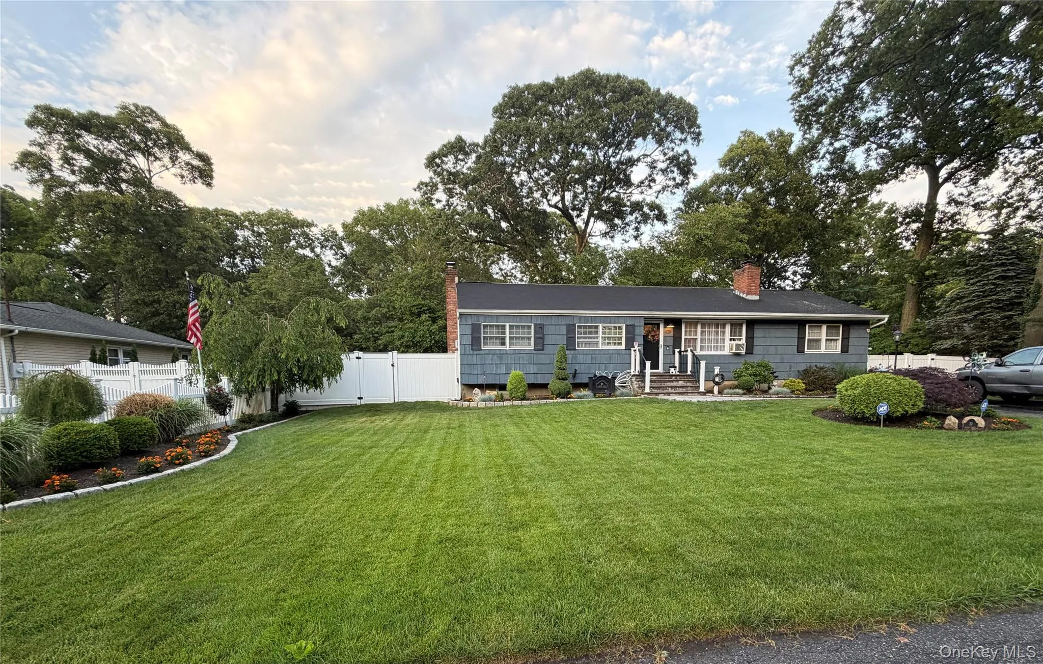 30 Marbeth Circle, Brookhaven, NY, 3 Bedrooms Bedrooms, 6 Rooms Rooms,2 BathroomsBathrooms,Residential,For Rent,Marbeth,0,1012676 30 Marbeth Circle, Brookhaven, NY, 3 Bedrooms Bedrooms, 6 Rooms Rooms,2 BathroomsBathrooms,Residential,For Rent,Marbeth,0,1012676