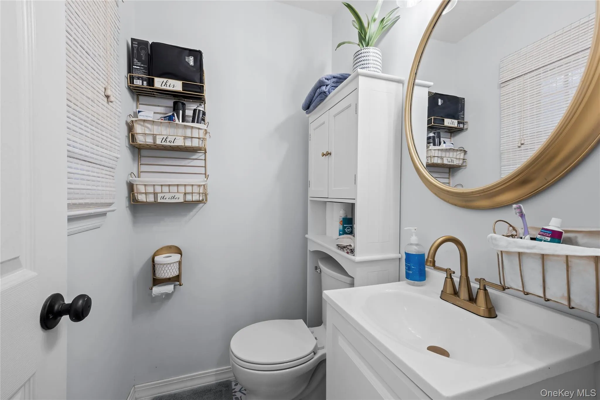 30 Marbeth Circle, Brookhaven, NY, 3 Bedrooms Bedrooms, 6 Rooms Rooms,2 BathroomsBathrooms,Residential,For Rent,Marbeth,0,1012676 30 Marbeth Circle, Brookhaven, NY, 3 Bedrooms Bedrooms, 6 Rooms Rooms,2 BathroomsBathrooms,Residential,For Rent,Marbeth,0,1012676
