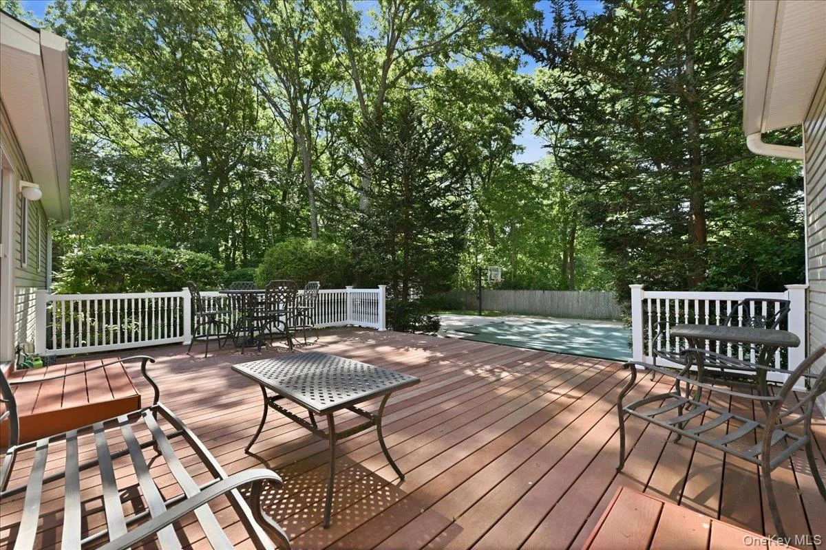 32 Scenic Hills Drive, Brookhaven, NY, 3 Bedrooms Bedrooms, 7 Rooms Rooms,1 BathroomBathrooms,Residential,For Rent,Scenic Hills,0,1012677 32 Scenic Hills Drive, Brookhaven, NY, 3 Bedrooms Bedrooms, 7 Rooms Rooms,1 BathroomBathrooms,Residential,For Rent,Scenic Hills,0,1012677
