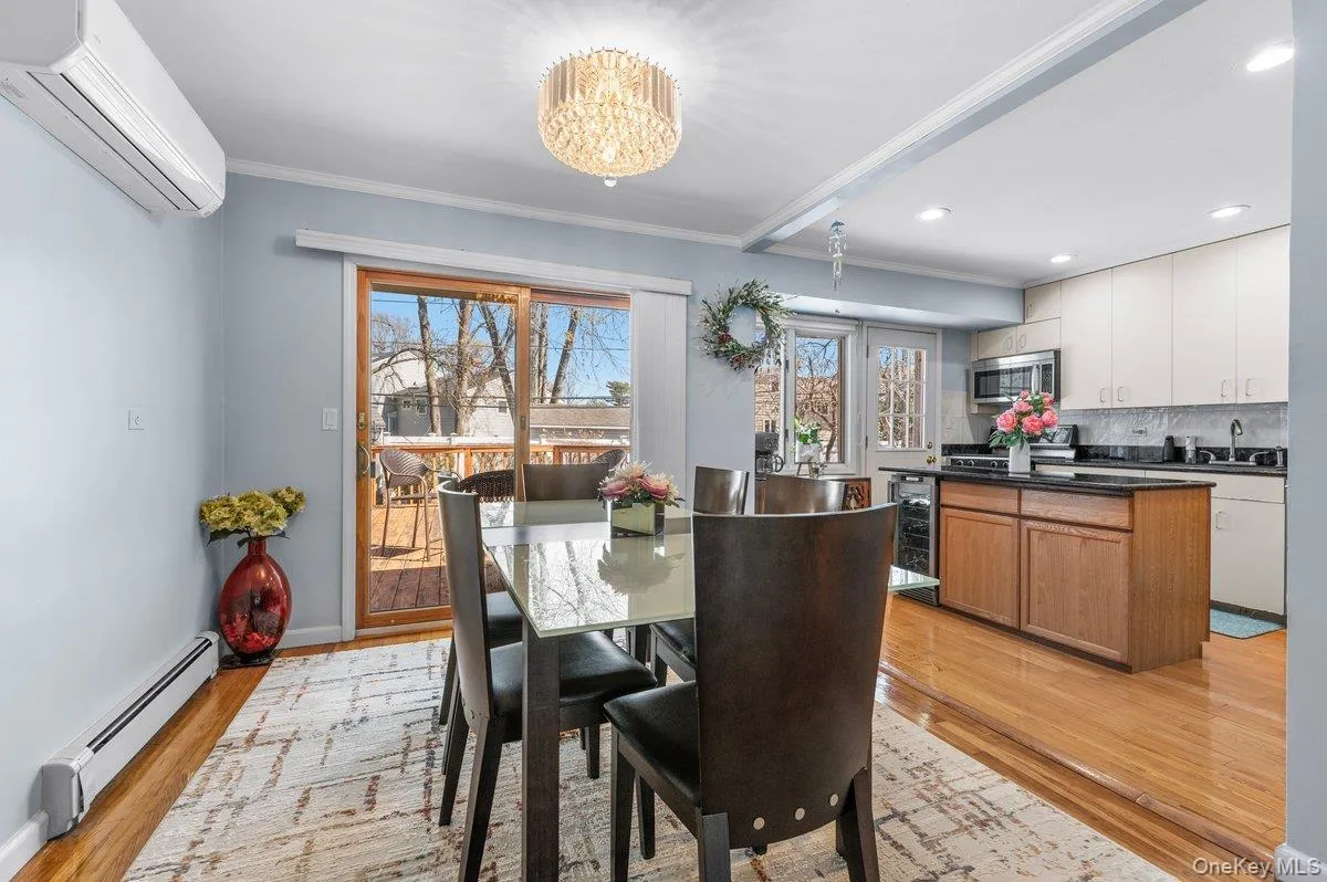 20 Pickwick Drive, Oyster Bay, NY, 3 Bedrooms Bedrooms, 7 Rooms Rooms,2 BathroomsBathrooms,Residential Lease,For Rent,Pickwick,0,1012681 20 Pickwick Drive, Oyster Bay, NY, 3 Bedrooms Bedrooms, 7 Rooms Rooms,2 BathroomsBathrooms,Residential Lease,For Rent,Pickwick,0,1012681