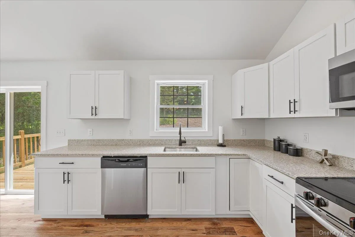 3368 State Route 208, Hamptonburgh, NY, 3 Bedrooms Bedrooms, 9 Rooms Rooms,2 BathroomsBathrooms,Residential,For Rent,State Route 208,0,1012682 3368 State Route 208, Hamptonburgh, NY, 3 Bedrooms Bedrooms, 9 Rooms Rooms,2 BathroomsBathrooms,Residential,For Rent,State Route 208,0,1012682