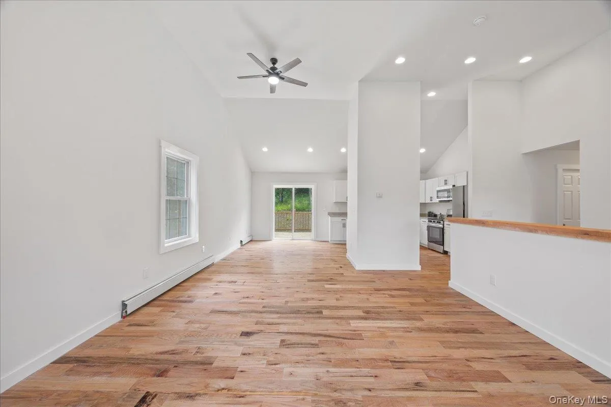 Plenty of natural light throughout the living space. Plenty of natural light throughout the living space.