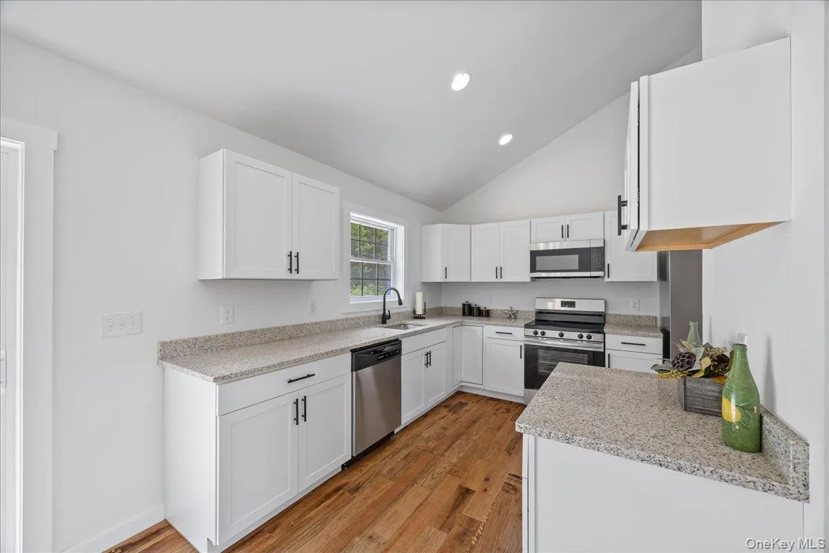 Well appointed kitchen. Well appointed kitchen.