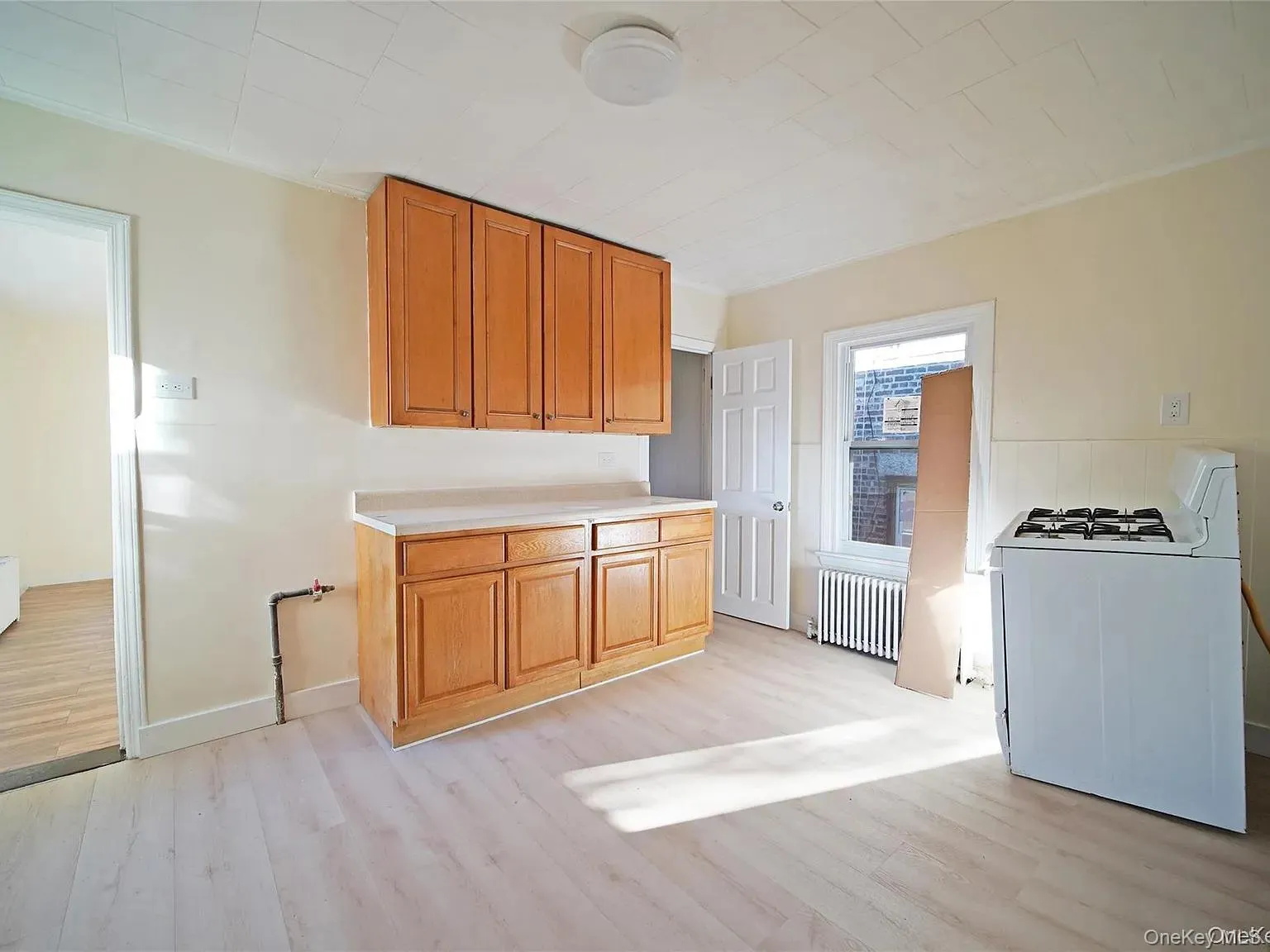 45 Linden Street, Yonkers, NY, 2 Bedrooms Bedrooms, 5 Rooms Rooms,1 BathroomBathrooms,Residential Lease,For Rent,Linden,0,1012687 45 Linden Street, Yonkers, NY, 2 Bedrooms Bedrooms, 5 Rooms Rooms,1 BathroomBathrooms,Residential Lease,For Rent,Linden,0,1012687