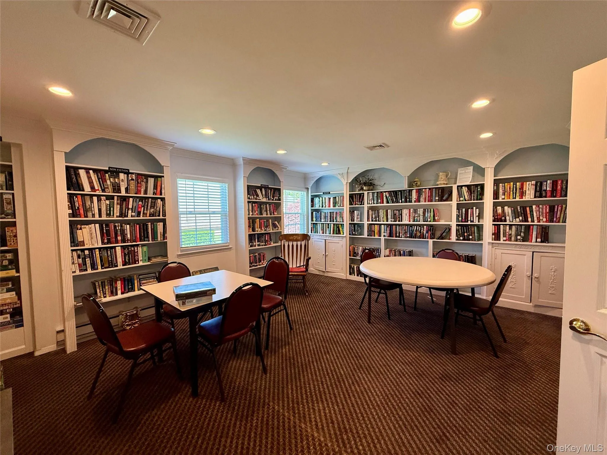 club house library club house library