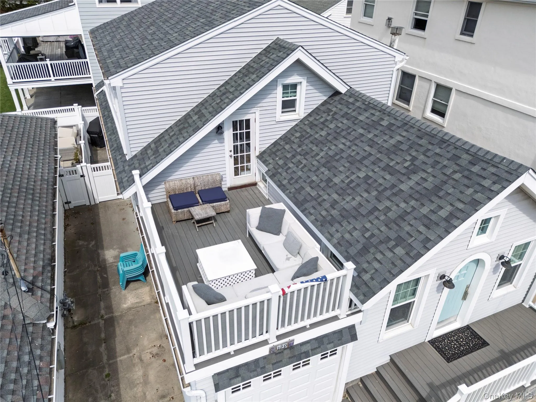 Amazing Deck with Ocean Views! Amazing Deck with Ocean Views!