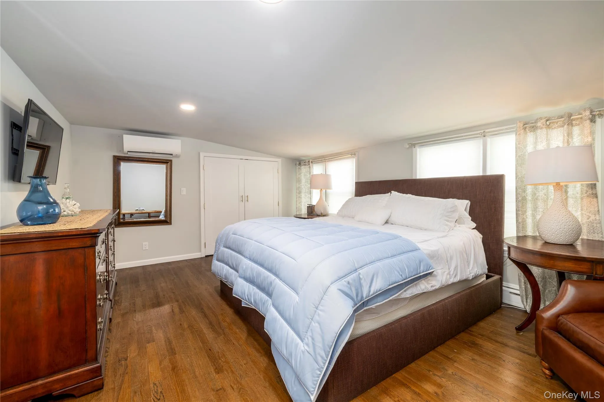 Large Primary Bedroom w/ Custom Double Closet Large Primary Bedroom w/ Custom Double Closet