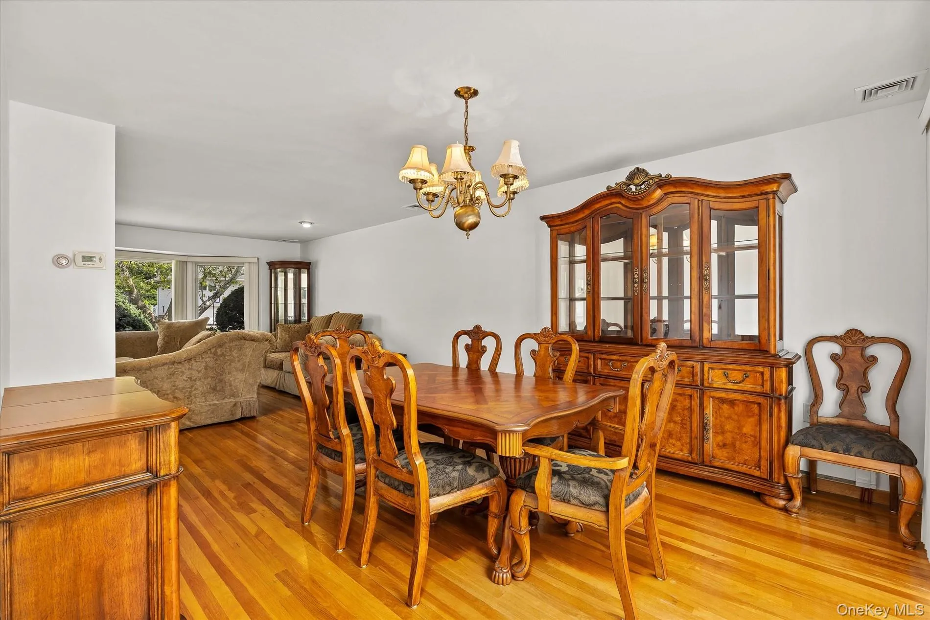 228 Robby Lane, North Hempstead, NY, 4 Bedrooms Bedrooms, 9 Rooms Rooms,3 BathroomsBathrooms,Residential,For Rent,Robby,0,1012692 228 Robby Lane, North Hempstead, NY, 4 Bedrooms Bedrooms, 9 Rooms Rooms,3 BathroomsBathrooms,Residential,For Rent,Robby,0,1012692