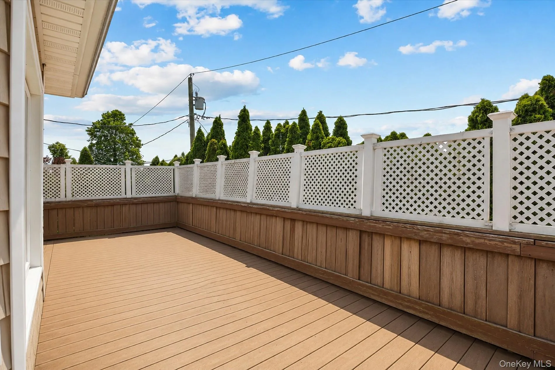 228 Robby Lane, North Hempstead, NY, 4 Bedrooms Bedrooms, 9 Rooms Rooms,3 BathroomsBathrooms,Residential,For Rent,Robby,0,1012692 228 Robby Lane, North Hempstead, NY, 4 Bedrooms Bedrooms, 9 Rooms Rooms,3 BathroomsBathrooms,Residential,For Rent,Robby,0,1012692