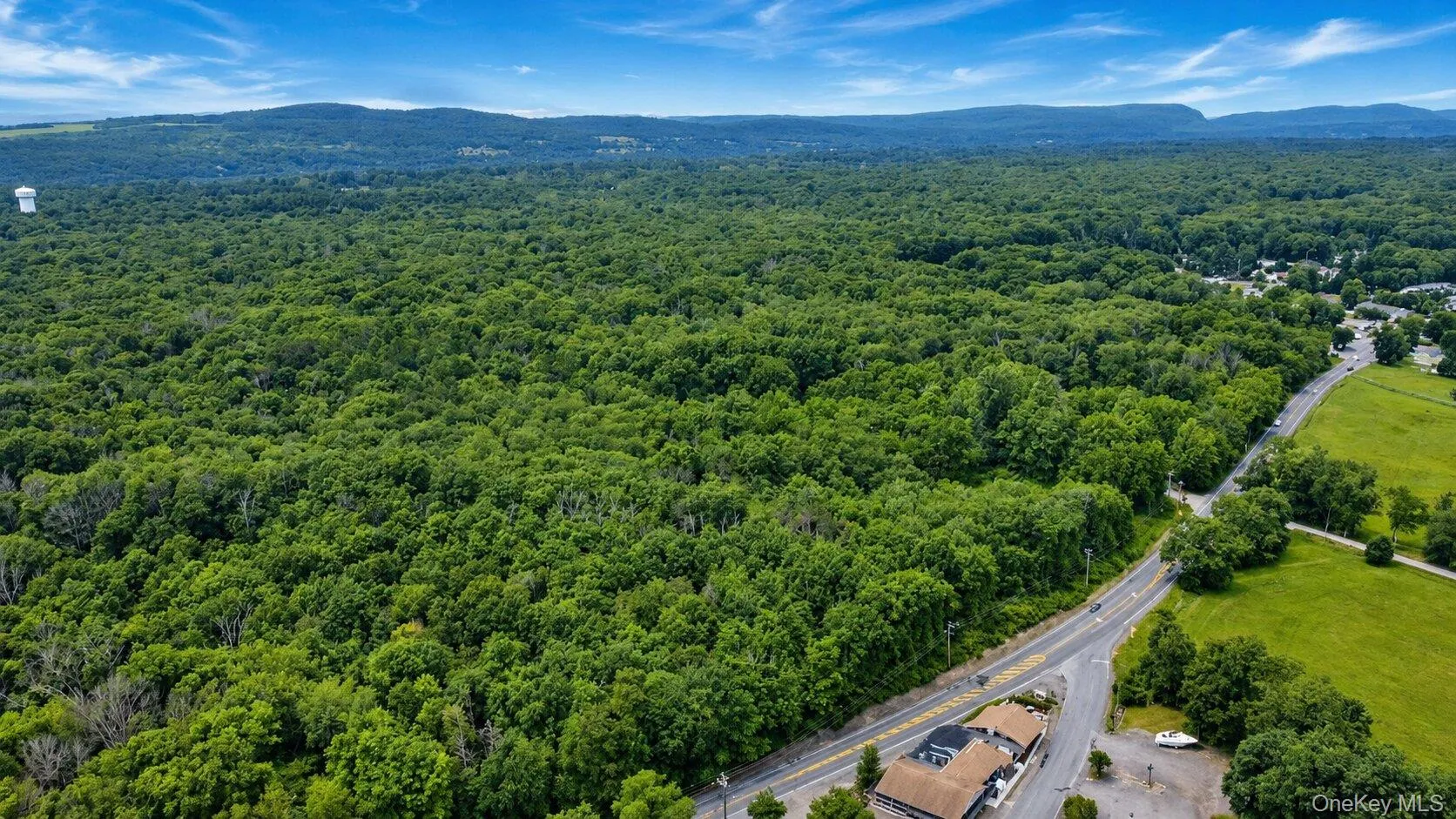 575 Creek Road, Hyde Park, NY, 2 Bedrooms Bedrooms, 6 Rooms Rooms,2 BathroomsBathrooms,Residential,For Rent,Creek,0,1012693 575 Creek Road, Hyde Park, NY, 2 Bedrooms Bedrooms, 6 Rooms Rooms,2 BathroomsBathrooms,Residential,For Rent,Creek,0,1012693