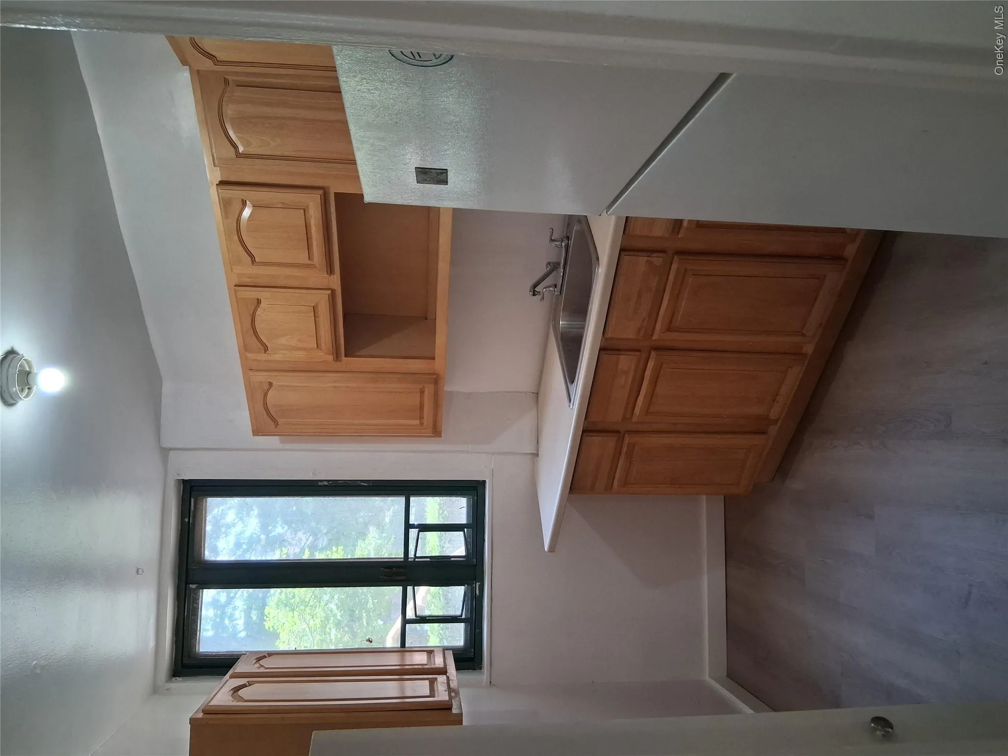1575 Odell Street, New York, NY, 1 Bedroom Bedrooms, 3 Rooms Rooms,1 BathroomBathrooms,Residential,For Rent,Odell,0,1012694 1575 Odell Street, New York, NY, 1 Bedroom Bedrooms, 3 Rooms Rooms,1 BathroomBathrooms,Residential,For Rent,Odell,0,1012694