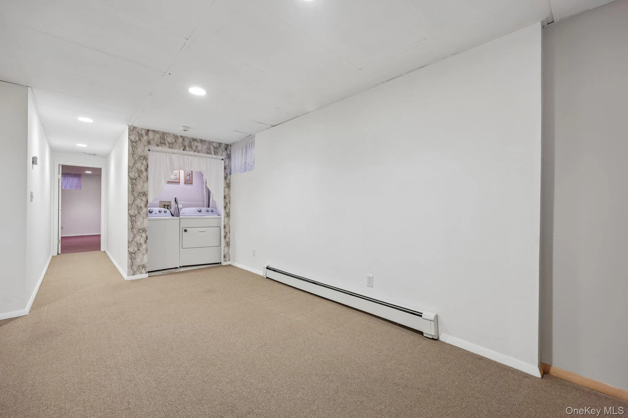 42 Apex Drive, Brookhaven, NY, 3 Bedrooms Bedrooms, 6 Rooms Rooms,2 BathroomsBathrooms,Residential,For Rent,Apex,0,1012698 42 Apex Drive, Brookhaven, NY, 3 Bedrooms Bedrooms, 6 Rooms Rooms,2 BathroomsBathrooms,Residential,For Rent,Apex,0,1012698