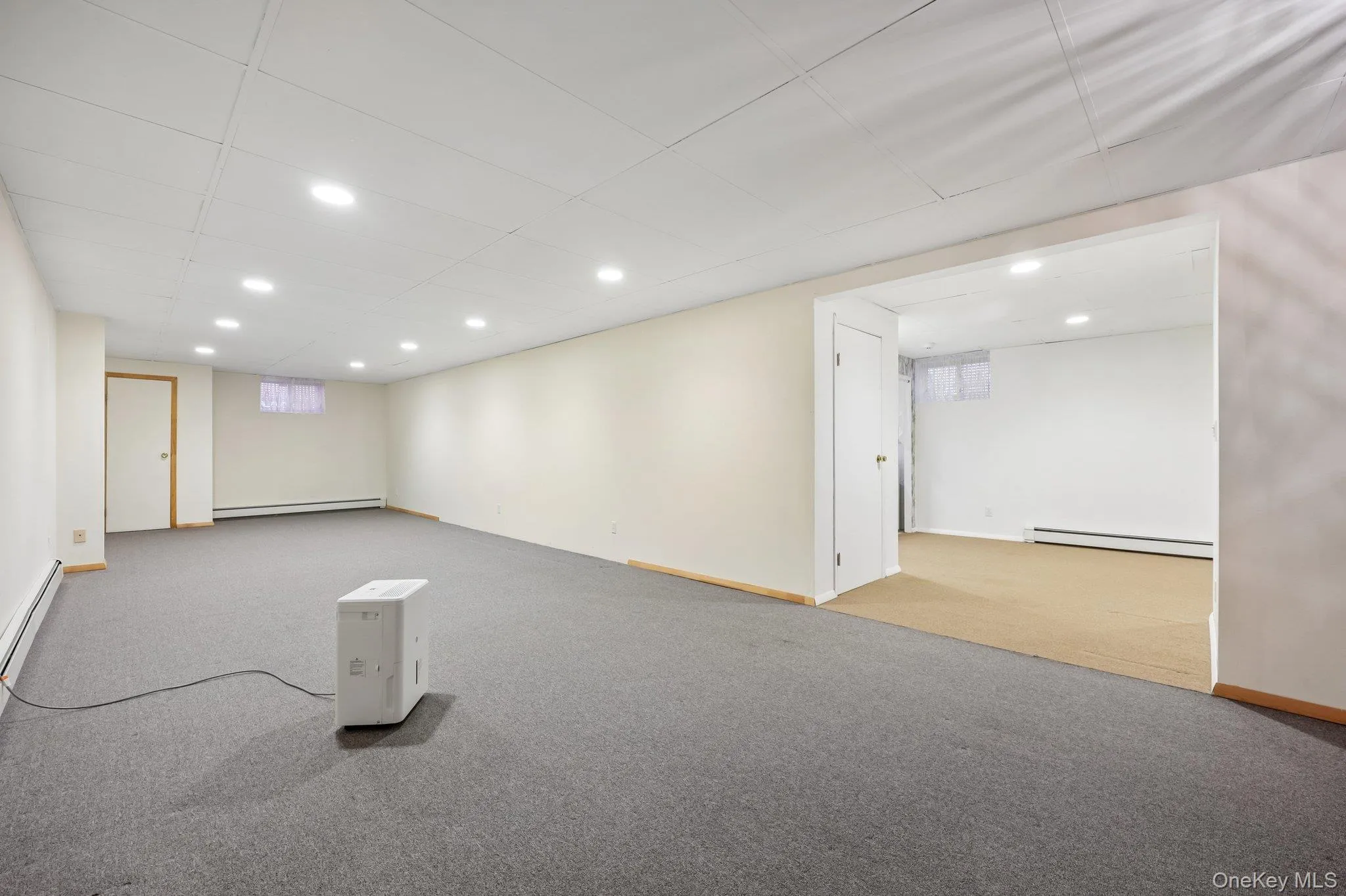 42 Apex Drive, Brookhaven, NY, 3 Bedrooms Bedrooms, 6 Rooms Rooms,2 BathroomsBathrooms,Residential,For Rent,Apex,0,1012698 42 Apex Drive, Brookhaven, NY, 3 Bedrooms Bedrooms, 6 Rooms Rooms,2 BathroomsBathrooms,Residential,For Rent,Apex,0,1012698