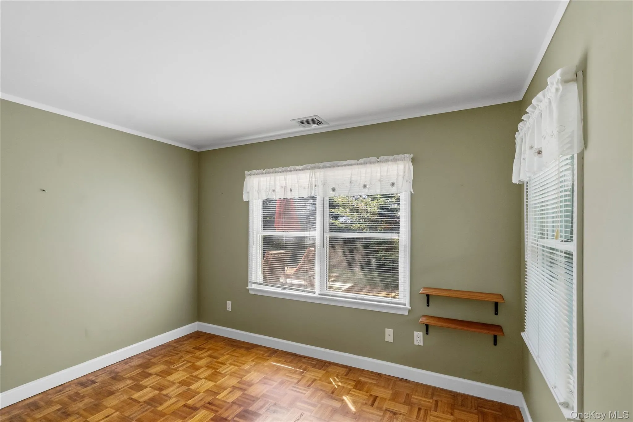 16 Ocean Avenue, Brookhaven, NY, 2 Bedrooms Bedrooms, 6 Rooms Rooms,2 BathroomsBathrooms,Residential,For Rent,Ocean,0,1012700 16 Ocean Avenue, Brookhaven, NY, 2 Bedrooms Bedrooms, 6 Rooms Rooms,2 BathroomsBathrooms,Residential,For Rent,Ocean,0,1012700