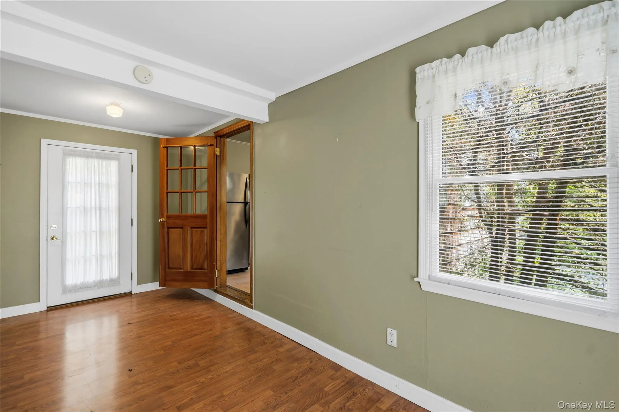 16 Ocean Avenue, Brookhaven, NY, 2 Bedrooms Bedrooms, 6 Rooms Rooms,2 BathroomsBathrooms,Residential,For Rent,Ocean,0,1012700 16 Ocean Avenue, Brookhaven, NY, 2 Bedrooms Bedrooms, 6 Rooms Rooms,2 BathroomsBathrooms,Residential,For Rent,Ocean,0,1012700