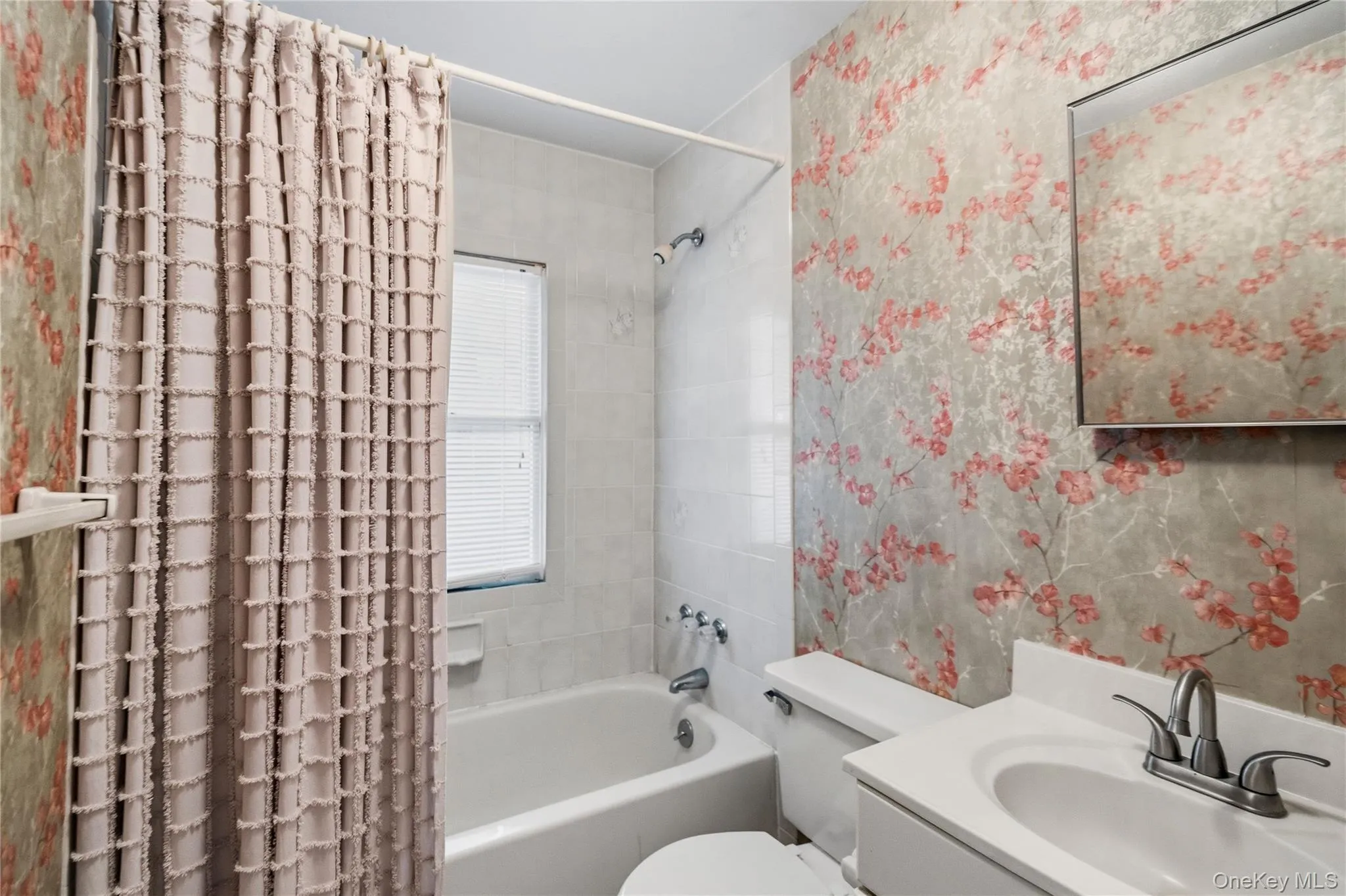 16 Ocean Avenue, Brookhaven, NY, 2 Bedrooms Bedrooms, 6 Rooms Rooms,2 BathroomsBathrooms,Residential,For Rent,Ocean,0,1012700 16 Ocean Avenue, Brookhaven, NY, 2 Bedrooms Bedrooms, 6 Rooms Rooms,2 BathroomsBathrooms,Residential,For Rent,Ocean,0,1012700