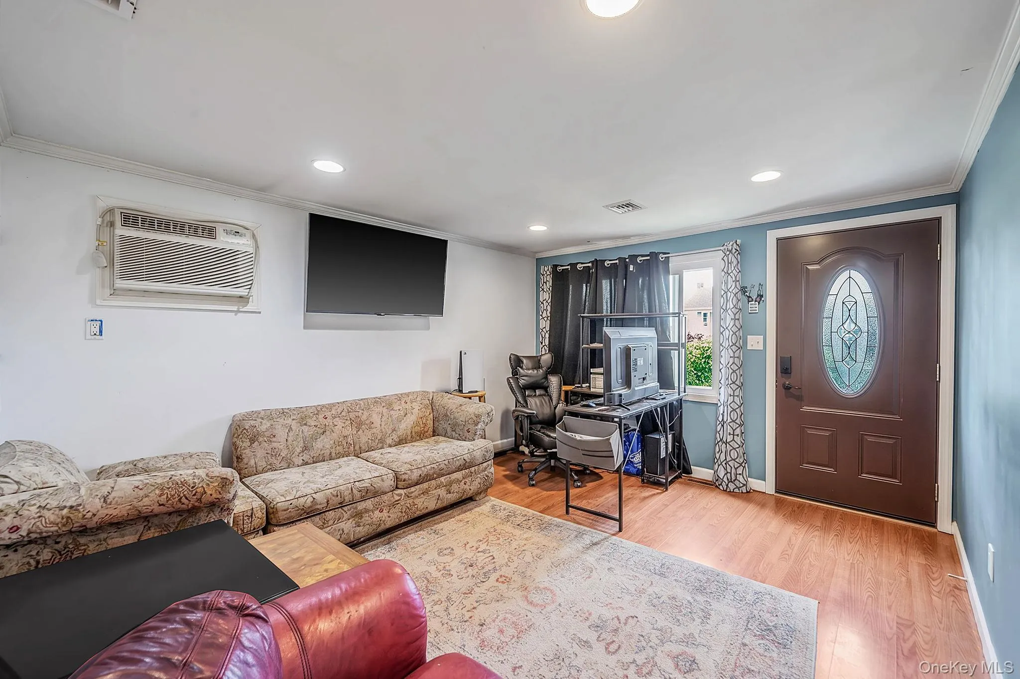 535 Outlook Avenue, West Babylon, NY, 3 Bedrooms Bedrooms, 5 Rooms Rooms,1 BathroomBathrooms,Residential,For Rent,Outlook,0,1012701 535 Outlook Avenue, West Babylon, NY, 3 Bedrooms Bedrooms, 5 Rooms Rooms,1 BathroomBathrooms,Residential,For Rent,Outlook,0,1012701