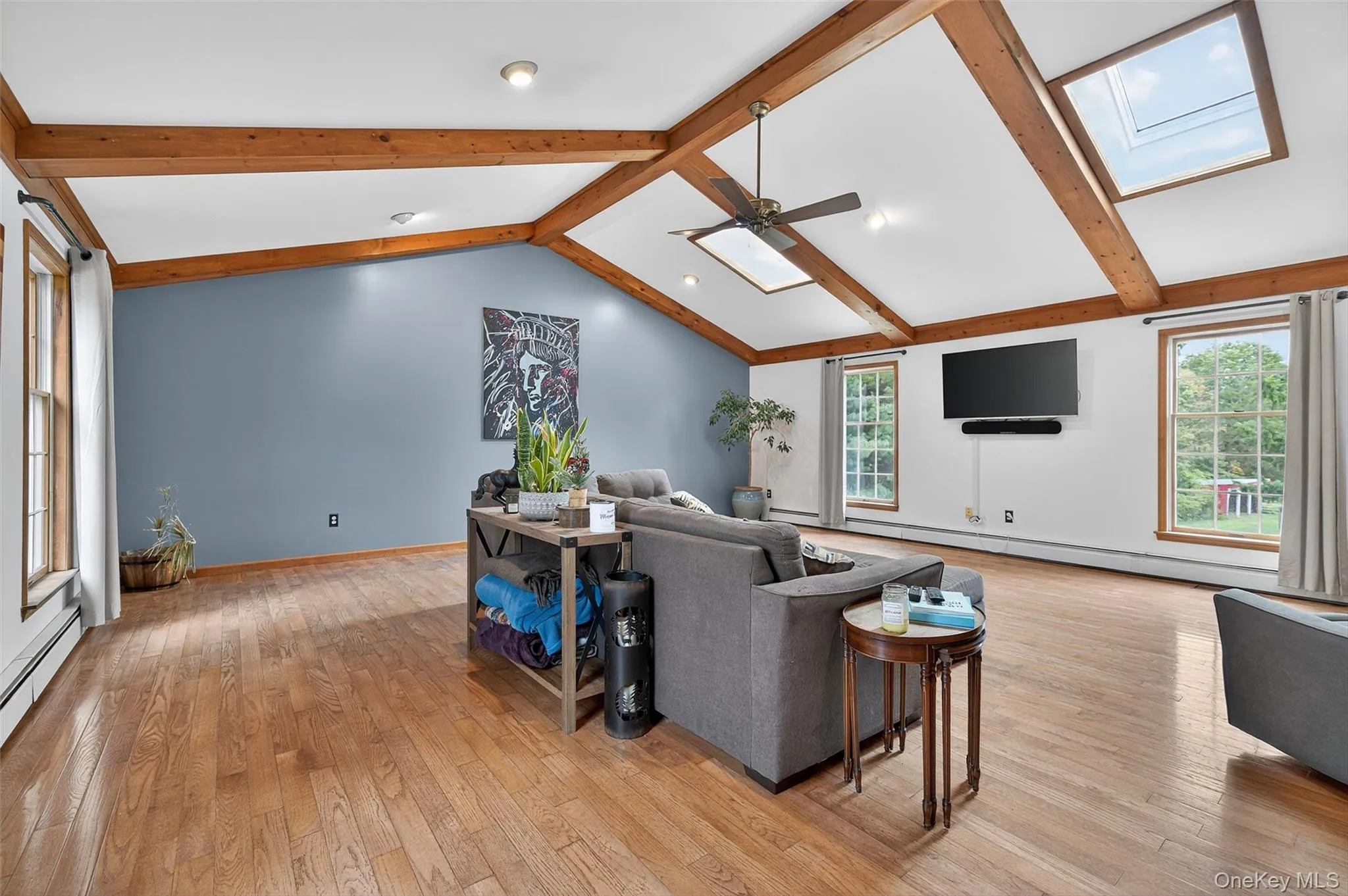214 Du Bois, Gardiner, NY, 3 Bedrooms Bedrooms, 9 Rooms Rooms,2 BathroomsBathrooms,Residential,For Rent,Du Bois,0,1012708 214 Du Bois, Gardiner, NY, 3 Bedrooms Bedrooms, 9 Rooms Rooms,2 BathroomsBathrooms,Residential,For Rent,Du Bois,0,1012708