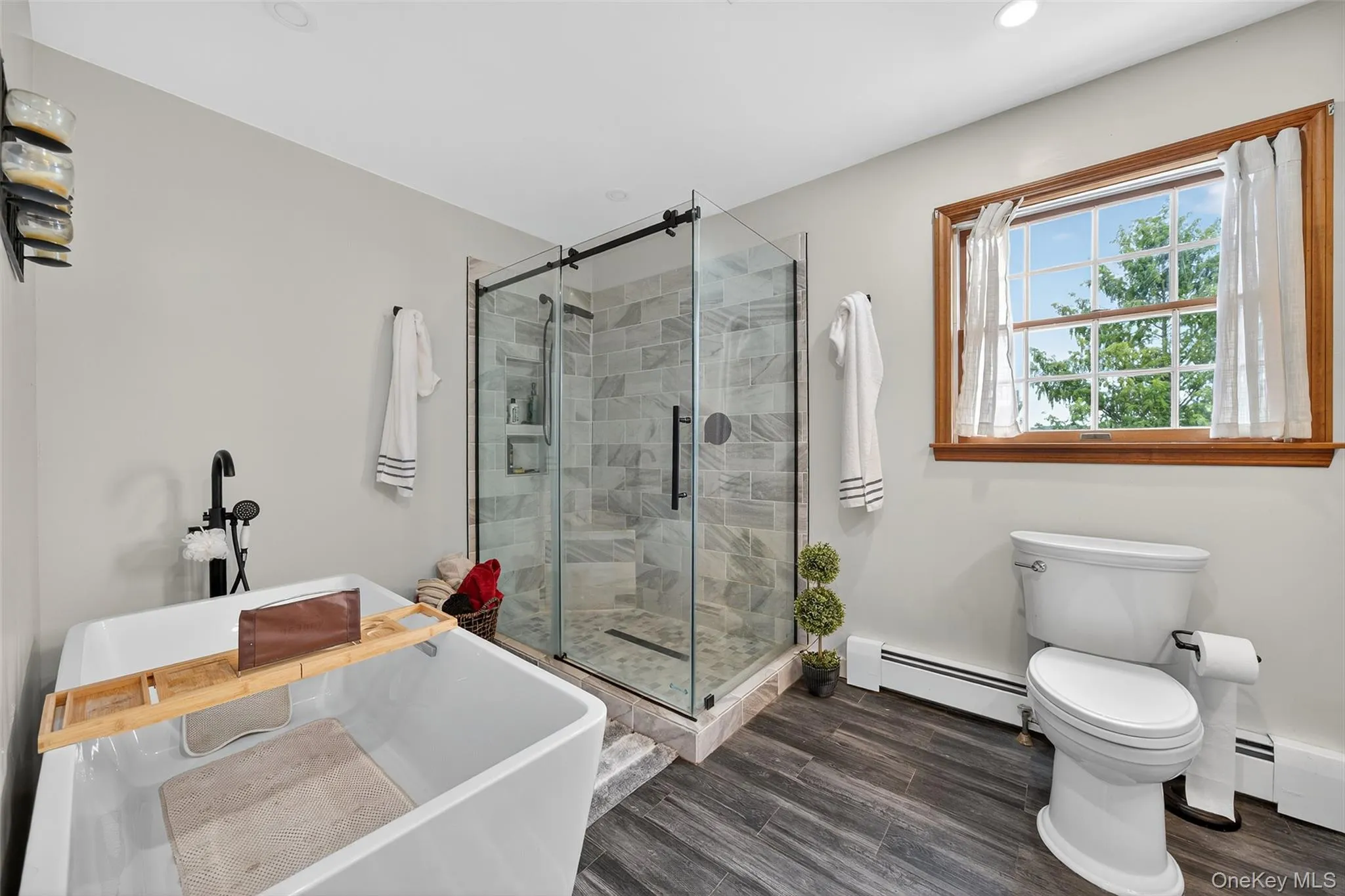 214 Du Bois, Gardiner, NY, 3 Bedrooms Bedrooms, 9 Rooms Rooms,2 BathroomsBathrooms,Residential,For Rent,Du Bois,0,1012708 214 Du Bois, Gardiner, NY, 3 Bedrooms Bedrooms, 9 Rooms Rooms,2 BathroomsBathrooms,Residential,For Rent,Du Bois,0,1012708