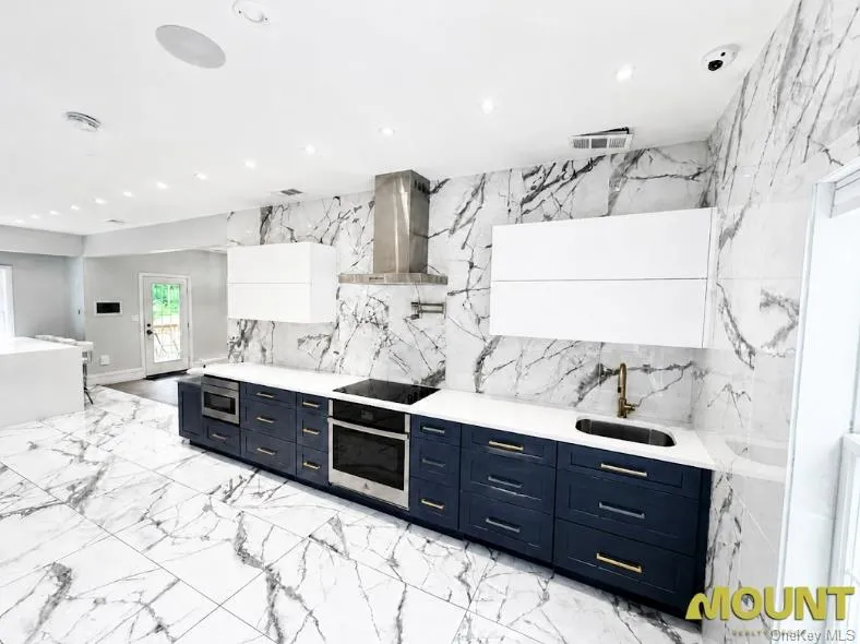 14 Apple Hill Drive, Woodbury, NY, 4 Bedrooms Bedrooms, 7 Rooms Rooms,3 BathroomsBathrooms,Residential,For Rent,Apple Hill,0,KEY1012714 14 Apple Hill Drive, Woodbury, NY, 4 Bedrooms Bedrooms, 7 Rooms Rooms,3 BathroomsBathrooms,Residential,For Rent,Apple Hill,0,KEY1012714