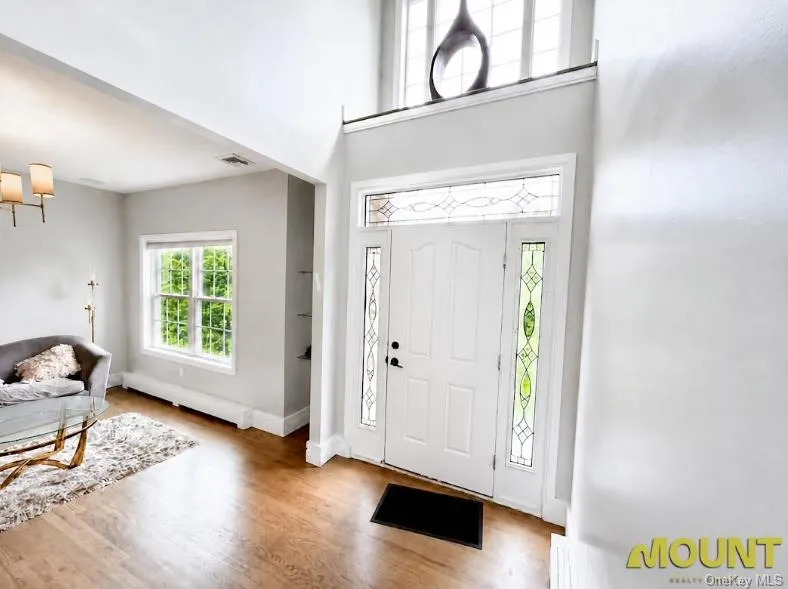 14 Apple Hill Drive, Woodbury, NY, 4 Bedrooms Bedrooms, 7 Rooms Rooms,3 BathroomsBathrooms,Residential,For Rent,Apple Hill,0,KEY1012714 14 Apple Hill Drive, Woodbury, NY, 4 Bedrooms Bedrooms, 7 Rooms Rooms,3 BathroomsBathrooms,Residential,For Rent,Apple Hill,0,KEY1012714