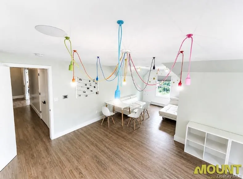 14 Apple Hill Drive, Woodbury, NY, 4 Bedrooms Bedrooms, 7 Rooms Rooms,3 BathroomsBathrooms,Residential,For Rent,Apple Hill,0,KEY1012714 14 Apple Hill Drive, Woodbury, NY, 4 Bedrooms Bedrooms, 7 Rooms Rooms,3 BathroomsBathrooms,Residential,For Rent,Apple Hill,0,KEY1012714