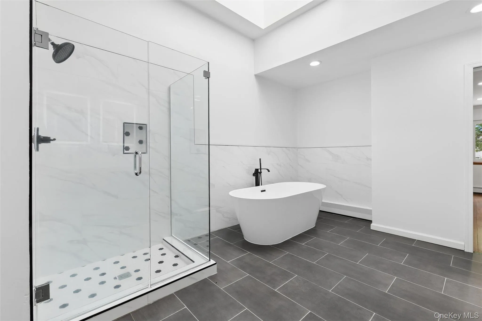 19 Nixon Street, Brookhaven, NY, 5 Bedrooms Bedrooms, 14 Rooms Rooms,3 BathroomsBathrooms,Residential,For Rent,Nixon,0,1012715 19 Nixon Street, Brookhaven, NY, 5 Bedrooms Bedrooms, 14 Rooms Rooms,3 BathroomsBathrooms,Residential,For Rent,Nixon,0,1012715