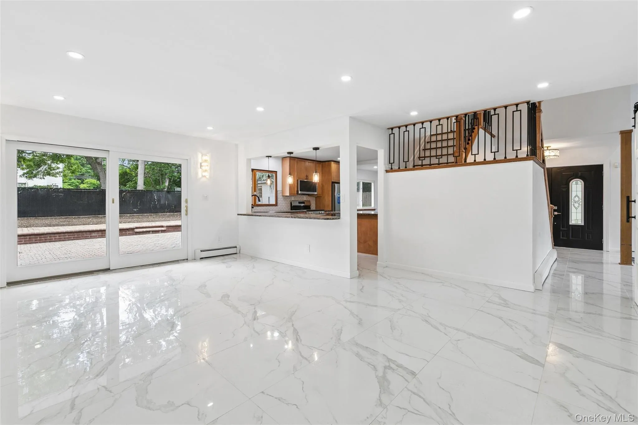 19 Nixon Street, Brookhaven, NY, 5 Bedrooms Bedrooms, 14 Rooms Rooms,3 BathroomsBathrooms,Residential,For Rent,Nixon,0,1012715 19 Nixon Street, Brookhaven, NY, 5 Bedrooms Bedrooms, 14 Rooms Rooms,3 BathroomsBathrooms,Residential,For Rent,Nixon,0,1012715