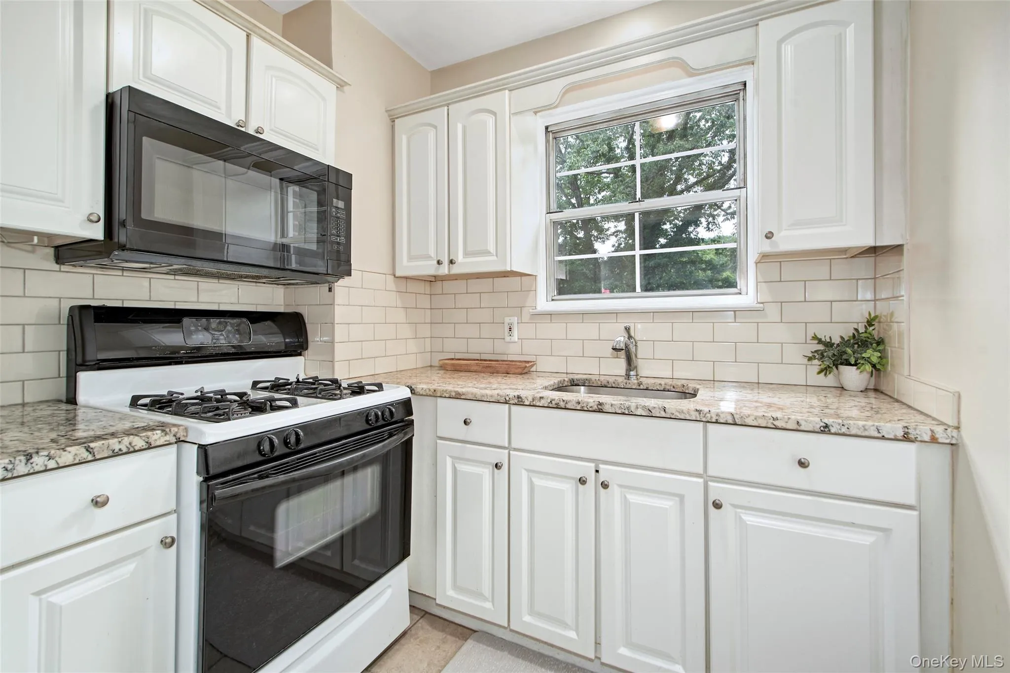 100 Theodore Fremd Avenue, Rye City, NY, 1 Bedroom Bedrooms, 3 Rooms Rooms,1 BathroomBathrooms,Residential Lease,For Rent,Theodore Fremd,0,1012723 100 Theodore Fremd Avenue, Rye City, NY, 1 Bedroom Bedrooms, 3 Rooms Rooms,1 BathroomBathrooms,Residential Lease,For Rent,Theodore Fremd,0,1012723