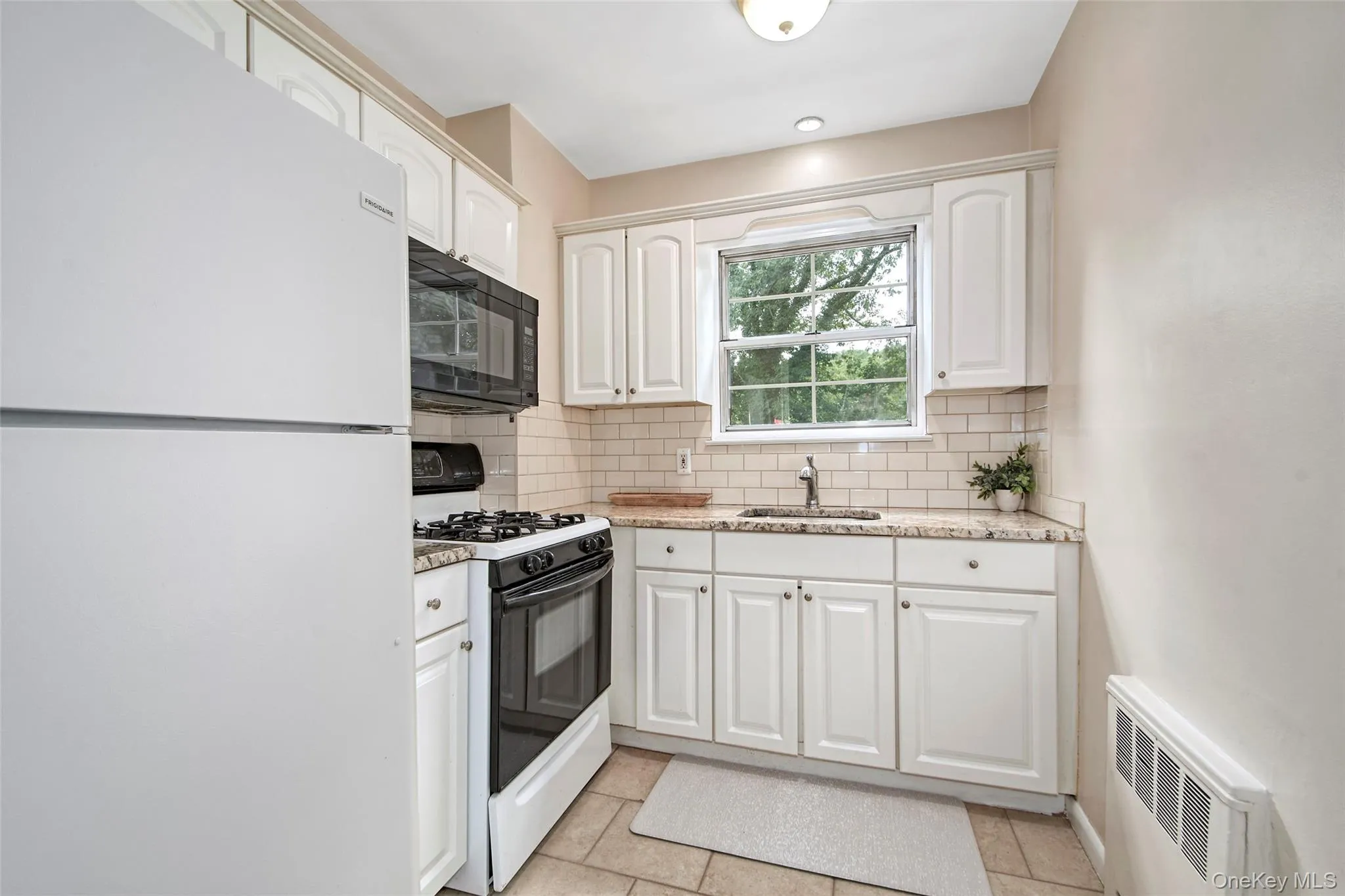100 Theodore Fremd Avenue, Rye City, NY, 1 Bedroom Bedrooms, 3 Rooms Rooms,1 BathroomBathrooms,Residential Lease,For Rent,Theodore Fremd,0,1012723 100 Theodore Fremd Avenue, Rye City, NY, 1 Bedroom Bedrooms, 3 Rooms Rooms,1 BathroomBathrooms,Residential Lease,For Rent,Theodore Fremd,0,1012723