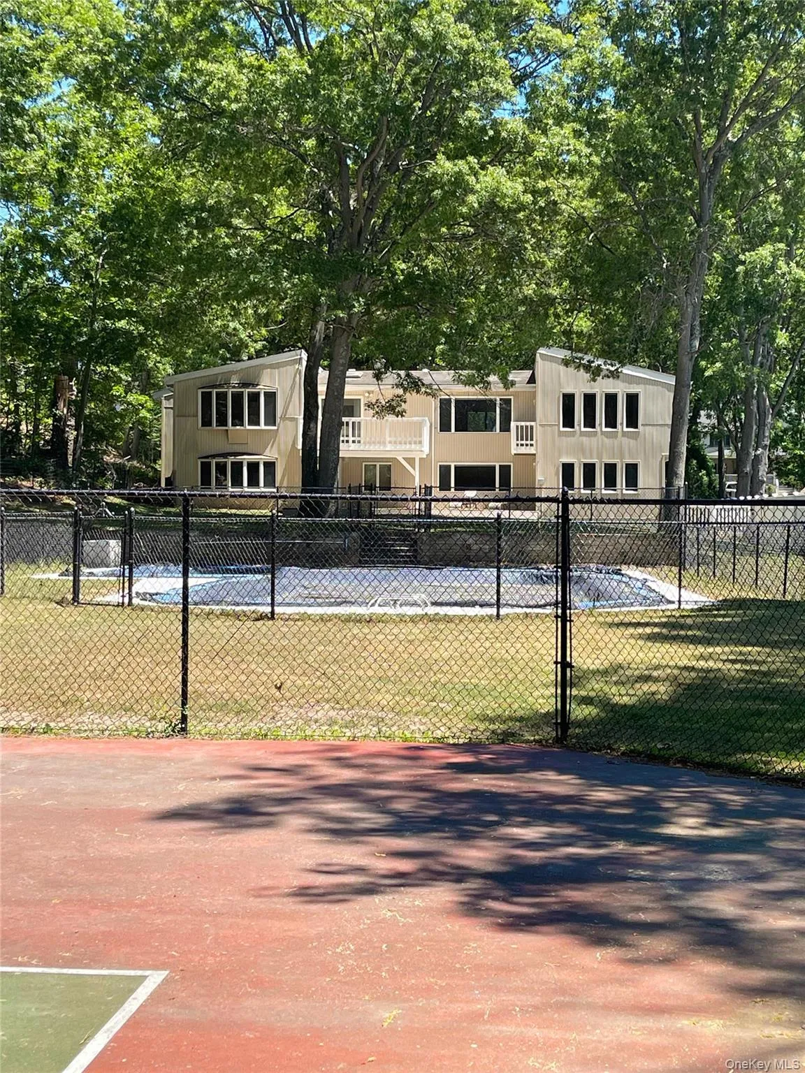 60 Winston Drive, Smithtown, NY, 7 Bedrooms Bedrooms, 17 Rooms Rooms,5 BathroomsBathrooms,Residential,For Rent,Winston,0,1012725 60 Winston Drive, Smithtown, NY, 7 Bedrooms Bedrooms, 17 Rooms Rooms,5 BathroomsBathrooms,Residential,For Rent,Winston,0,1012725