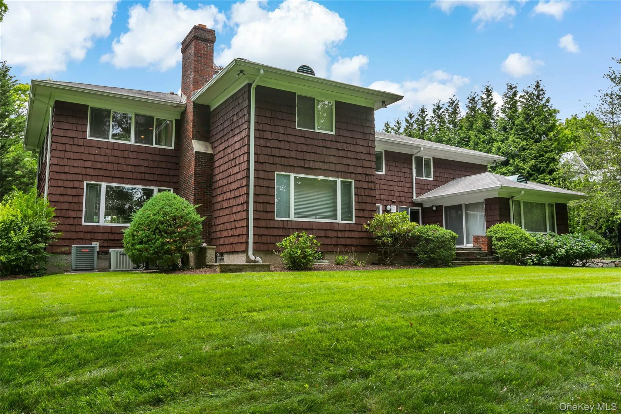 16 Meadow Road, Scarsdale, NY, 6 Bedrooms Bedrooms, 11 Rooms Rooms,6 BathroomsBathrooms,Residential,For Rent,Meadow,0,1012728 16 Meadow Road, Scarsdale, NY, 6 Bedrooms Bedrooms, 11 Rooms Rooms,6 BathroomsBathrooms,Residential,For Rent,Meadow,0,1012728