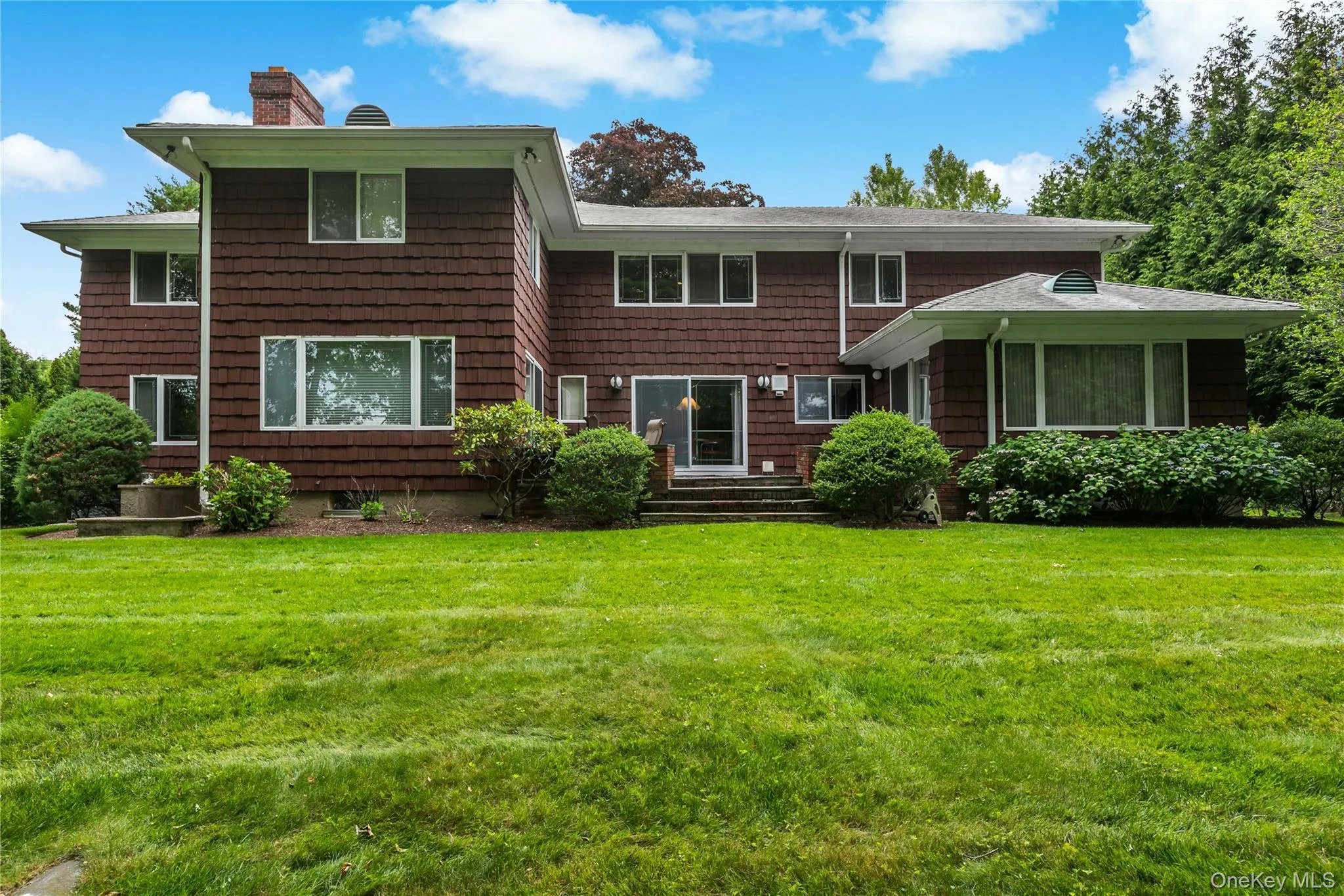 16 Meadow Road, Scarsdale, NY, 6 Bedrooms Bedrooms, 11 Rooms Rooms,6 BathroomsBathrooms,Residential,For Rent,Meadow,0,1012728 16 Meadow Road, Scarsdale, NY, 6 Bedrooms Bedrooms, 11 Rooms Rooms,6 BathroomsBathrooms,Residential,For Rent,Meadow,0,1012728