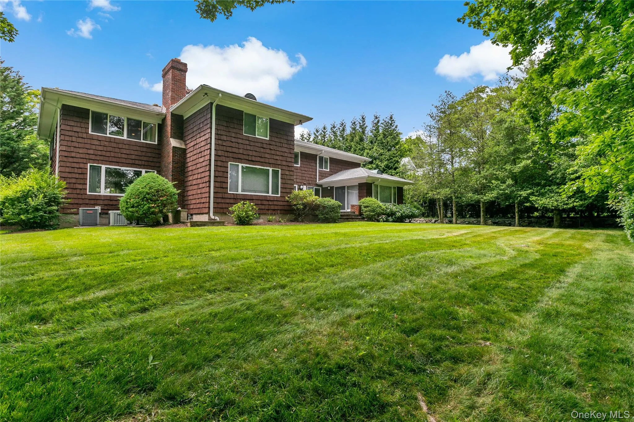 16 Meadow Road, Scarsdale, NY, 6 Bedrooms Bedrooms, 11 Rooms Rooms,6 BathroomsBathrooms,Residential,For Rent,Meadow,0,1012728 16 Meadow Road, Scarsdale, NY, 6 Bedrooms Bedrooms, 11 Rooms Rooms,6 BathroomsBathrooms,Residential,For Rent,Meadow,0,1012728