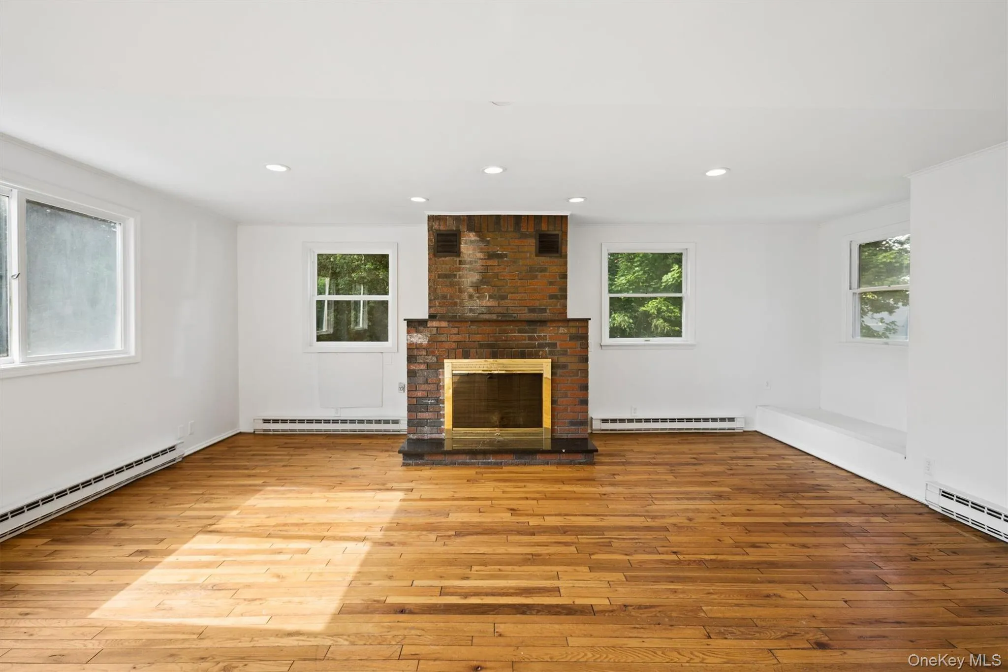 3 Williams Street, Putnam Valley, NY, 4 Bedrooms Bedrooms, 8 Rooms Rooms,2 BathroomsBathrooms,Residential,For Rent,Williams,0,1012729 3 Williams Street, Putnam Valley, NY, 4 Bedrooms Bedrooms, 8 Rooms Rooms,2 BathroomsBathrooms,Residential,For Rent,Williams,0,1012729