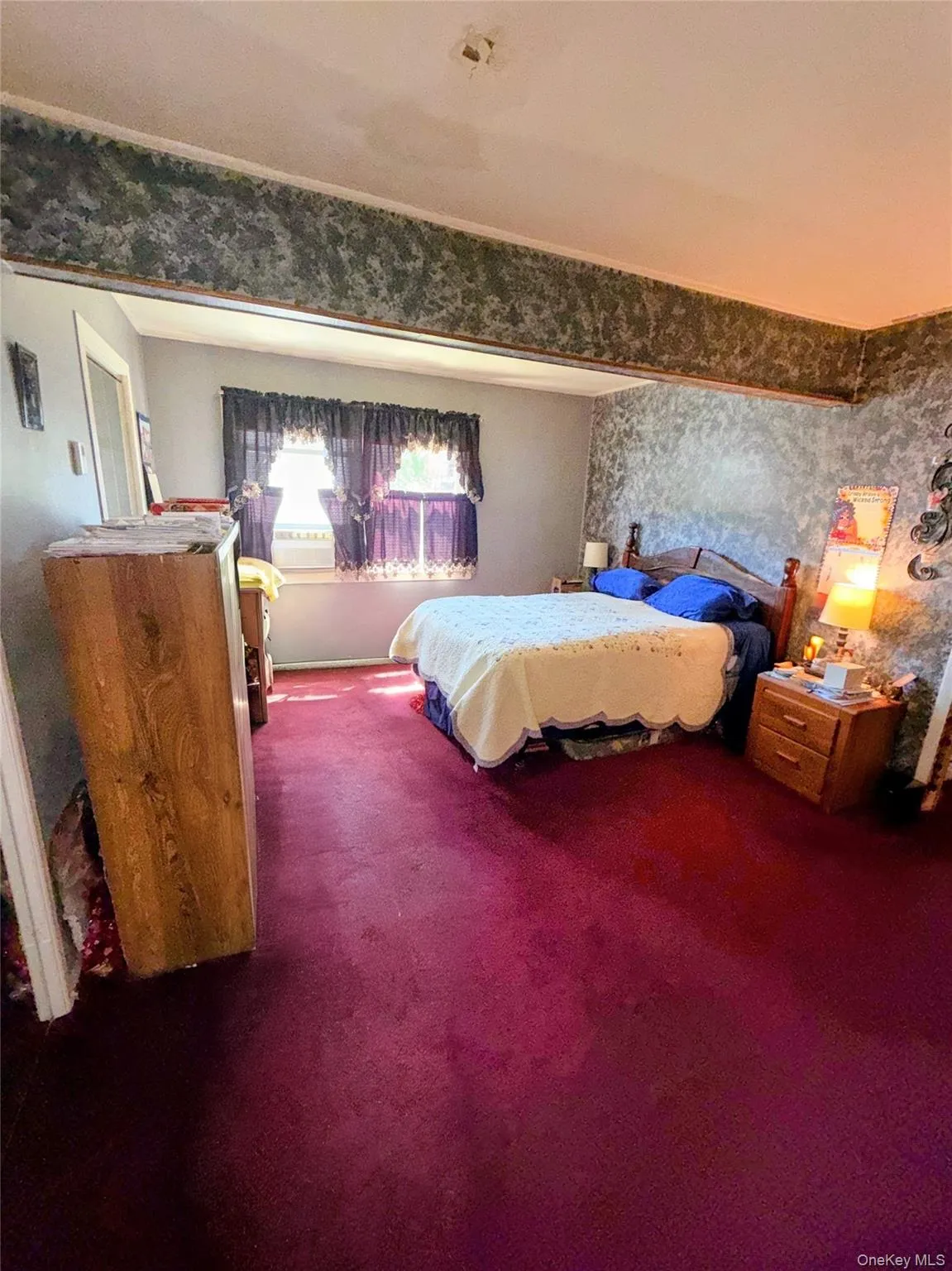 19 Surrey Lane, Hempstead, NY, 3 Bedrooms Bedrooms, 9 Rooms Rooms,2 BathroomsBathrooms,Residential,For Rent,Surrey,0,1012730 19 Surrey Lane, Hempstead, NY, 3 Bedrooms Bedrooms, 9 Rooms Rooms,2 BathroomsBathrooms,Residential,For Rent,Surrey,0,1012730