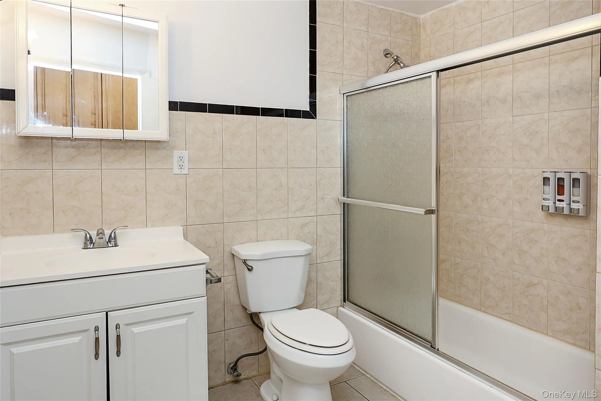 49 Red Ground Road, North Hempstead, NY, 3 Bedrooms Bedrooms, 8 Rooms Rooms,2 BathroomsBathrooms,Residential,For Rent,Red Ground,0,1012738 49 Red Ground Road, North Hempstead, NY, 3 Bedrooms Bedrooms, 8 Rooms Rooms,2 BathroomsBathrooms,Residential,For Rent,Red Ground,0,1012738