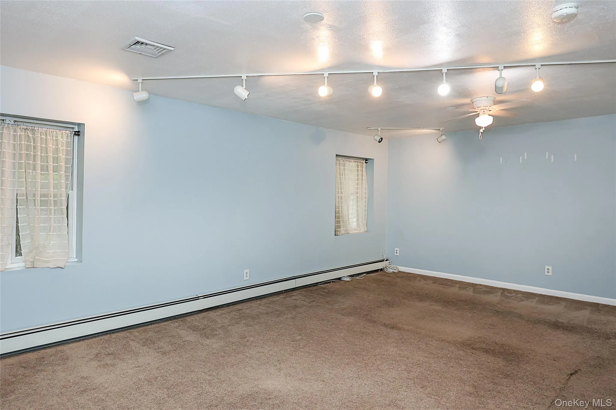49 Red Ground Road, North Hempstead, NY, 3 Bedrooms Bedrooms, 8 Rooms Rooms,2 BathroomsBathrooms,Residential,For Rent,Red Ground,0,1012738 49 Red Ground Road, North Hempstead, NY, 3 Bedrooms Bedrooms, 8 Rooms Rooms,2 BathroomsBathrooms,Residential,For Rent,Red Ground,0,1012738