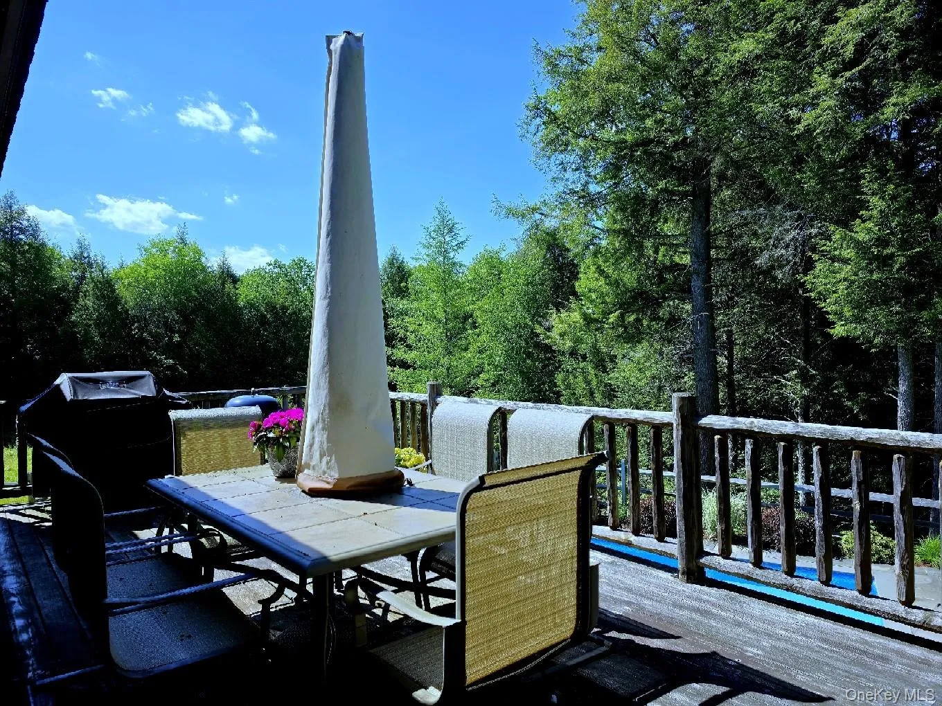 Conveniently located near the kitchen patio overlooking pool area Conveniently located near the kitchen patio overlooking pool area
