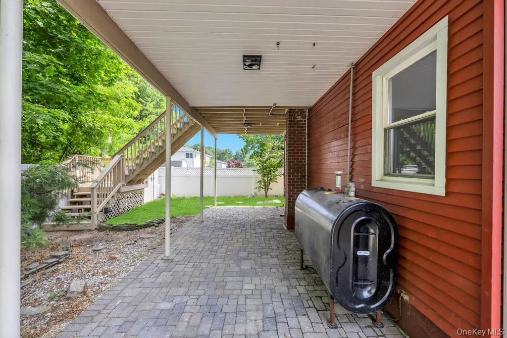 2331 Neptune Avenue, Hempstead, NY, 6 Bedrooms Bedrooms, 10 Rooms Rooms,4 BathroomsBathrooms,Residential,For Rent,Neptune,0,1012742 2331 Neptune Avenue, Hempstead, NY, 6 Bedrooms Bedrooms, 10 Rooms Rooms,4 BathroomsBathrooms,Residential,For Rent,Neptune,0,1012742