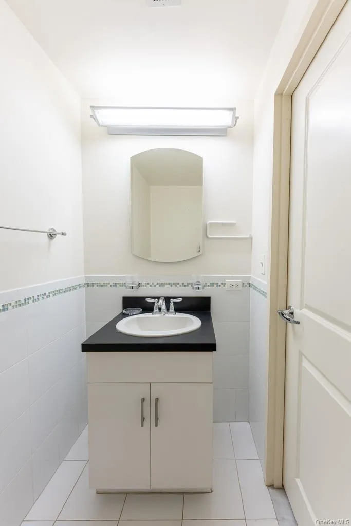 853 Macy Place, New York, NY, 2 Bedrooms Bedrooms, 6 Rooms Rooms,1 BathroomBathrooms,Residential,For Rent,Macy,0,1012747 853 Macy Place, New York, NY, 2 Bedrooms Bedrooms, 6 Rooms Rooms,1 BathroomBathrooms,Residential,For Rent,Macy,0,1012747