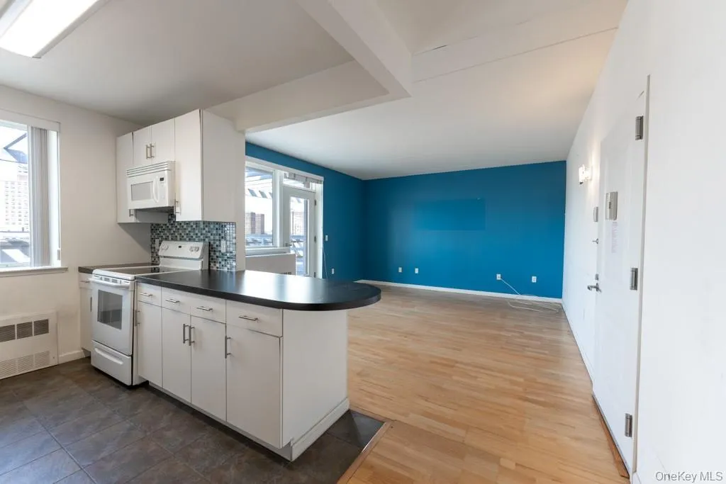 853 Macy Place, New York, NY, 2 Bedrooms Bedrooms, 6 Rooms Rooms,1 BathroomBathrooms,Residential,For Rent,Macy,0,1012747 853 Macy Place, New York, NY, 2 Bedrooms Bedrooms, 6 Rooms Rooms,1 BathroomBathrooms,Residential,For Rent,Macy,0,1012747