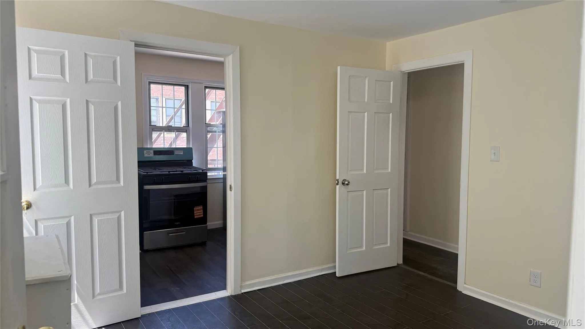 89-28 207th Street, New York, NY, 2 Bedrooms Bedrooms, 3 Rooms Rooms,1 BathroomBathrooms,Residential Lease,For Rent,207th,0,1012748 89-28 207th Street, New York, NY, 2 Bedrooms Bedrooms, 3 Rooms Rooms,1 BathroomBathrooms,Residential Lease,For Rent,207th,0,1012748