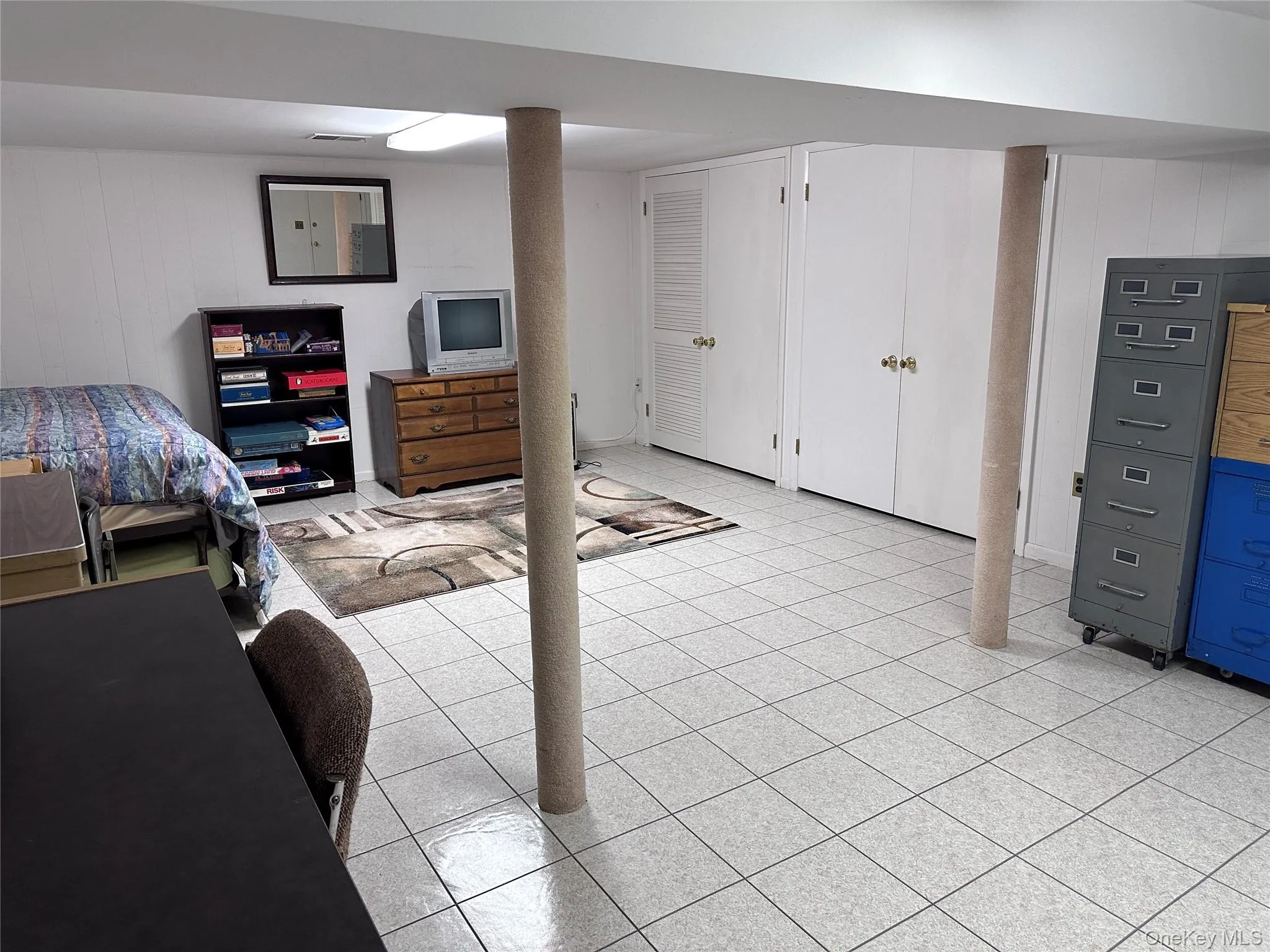 44 Milford Lane, Ramapo, NY, 2 Bedrooms Bedrooms, 4 Rooms Rooms,2 BathroomsBathrooms,Residential,For Rent,Milford,0,1012750 44 Milford Lane, Ramapo, NY, 2 Bedrooms Bedrooms, 4 Rooms Rooms,2 BathroomsBathrooms,Residential,For Rent,Milford,0,1012750
